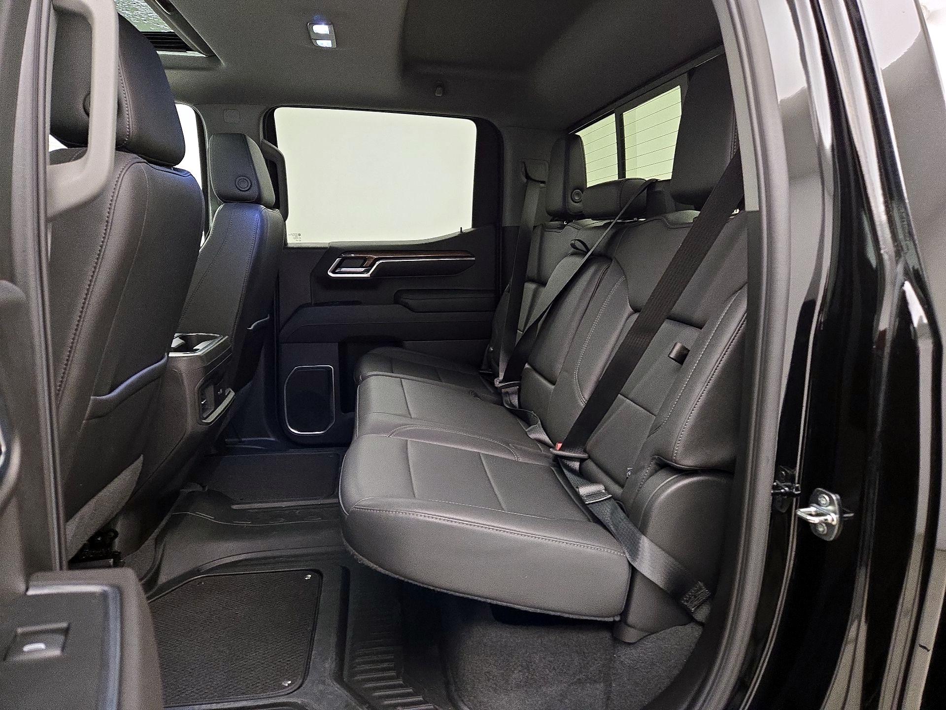 Thumbnail: 2022 Chevrolet Silverado 1500 - 20