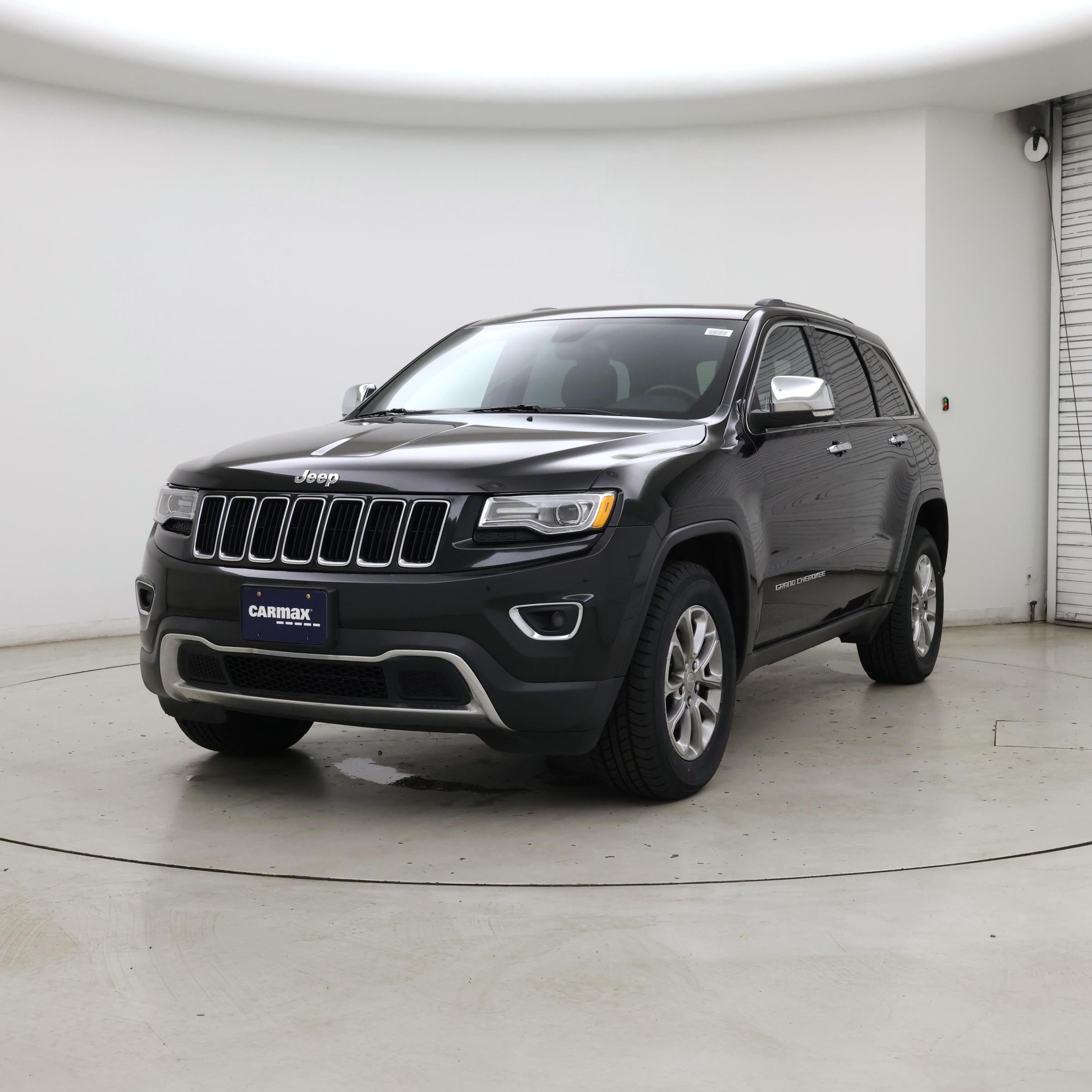 Thumbnail: 2015 Jeep Grand Cherokee - 4