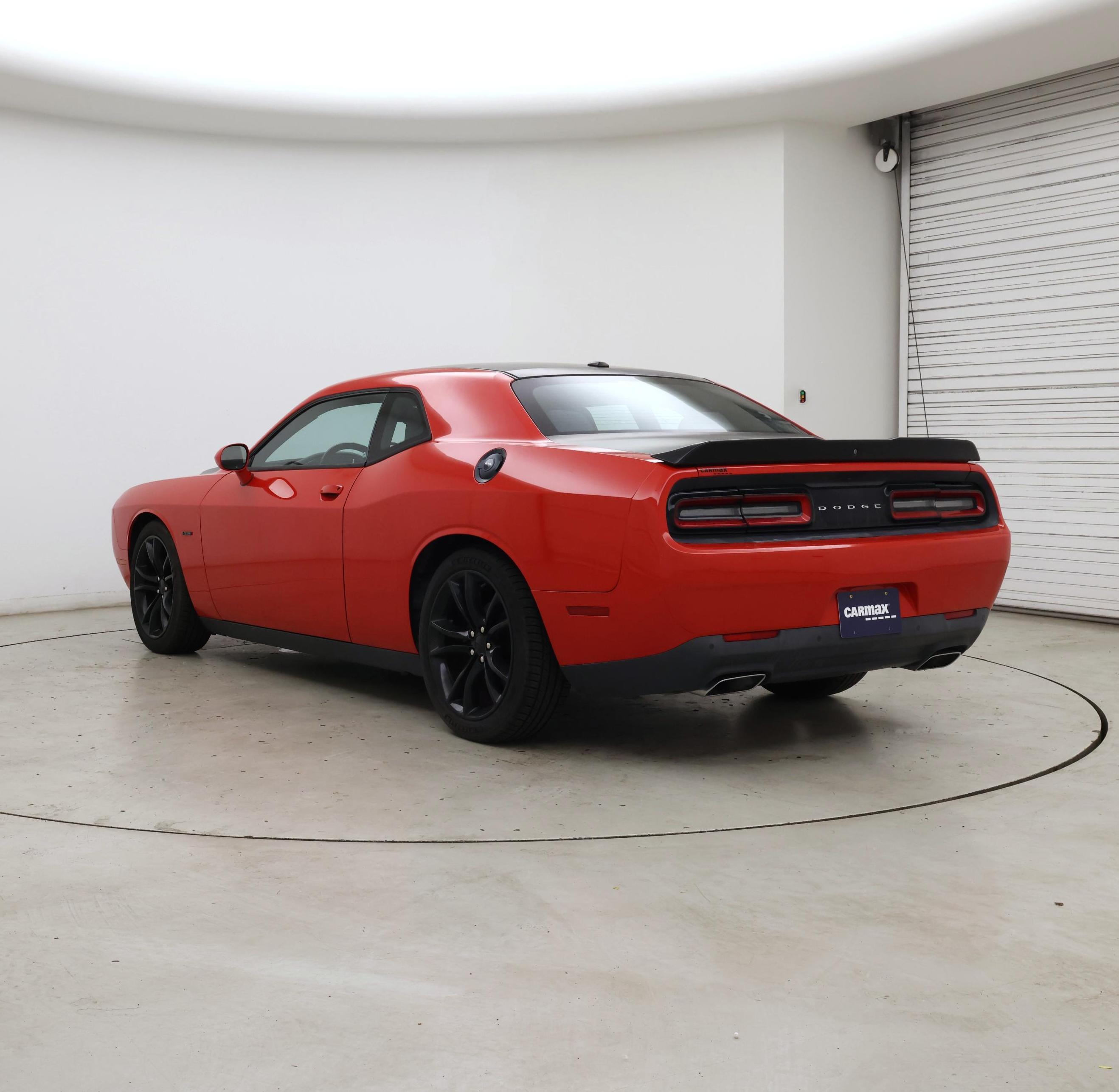 Thumbnail: 2016 Dodge Challenger - 2