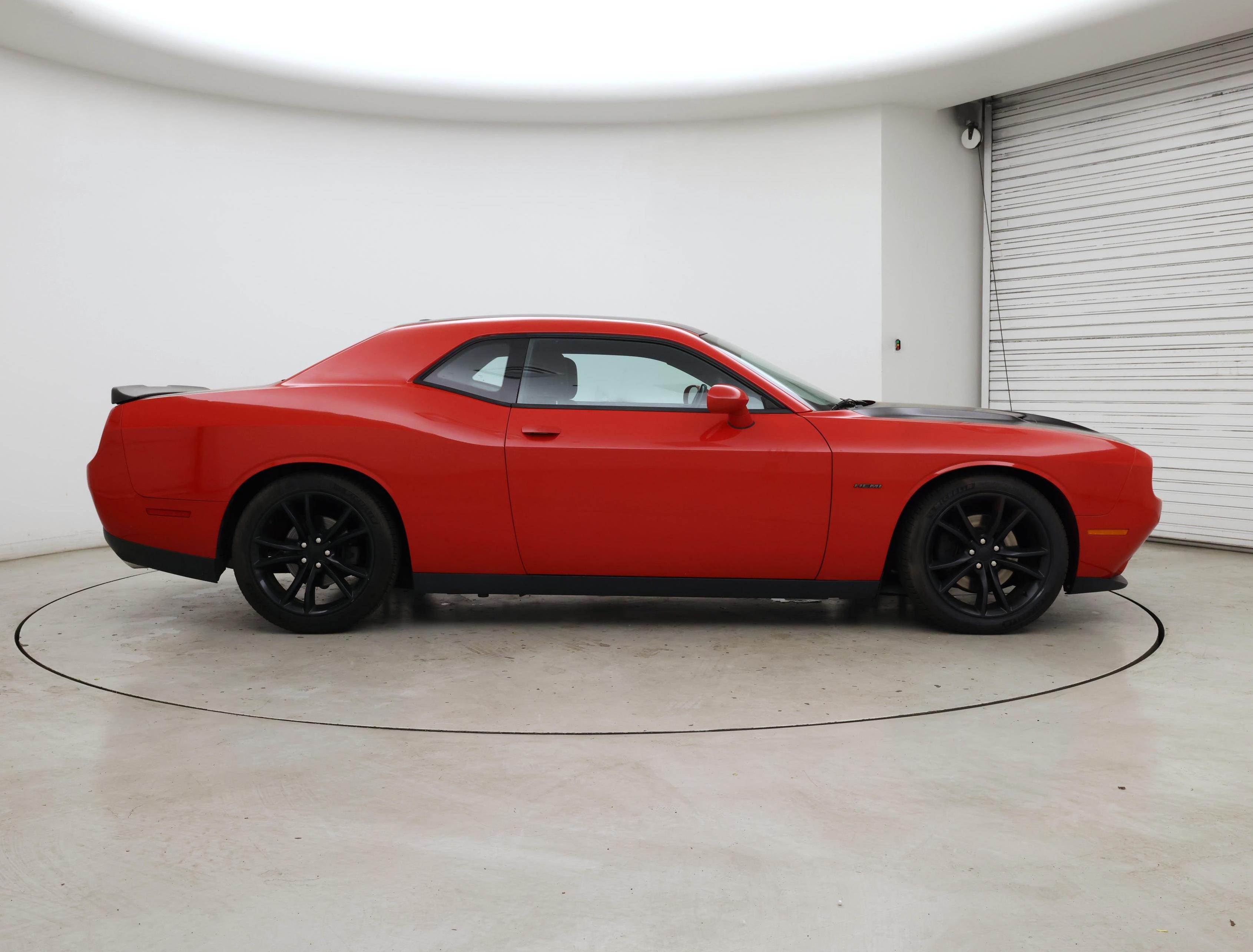 Thumbnail: 2016 Dodge Challenger - 7