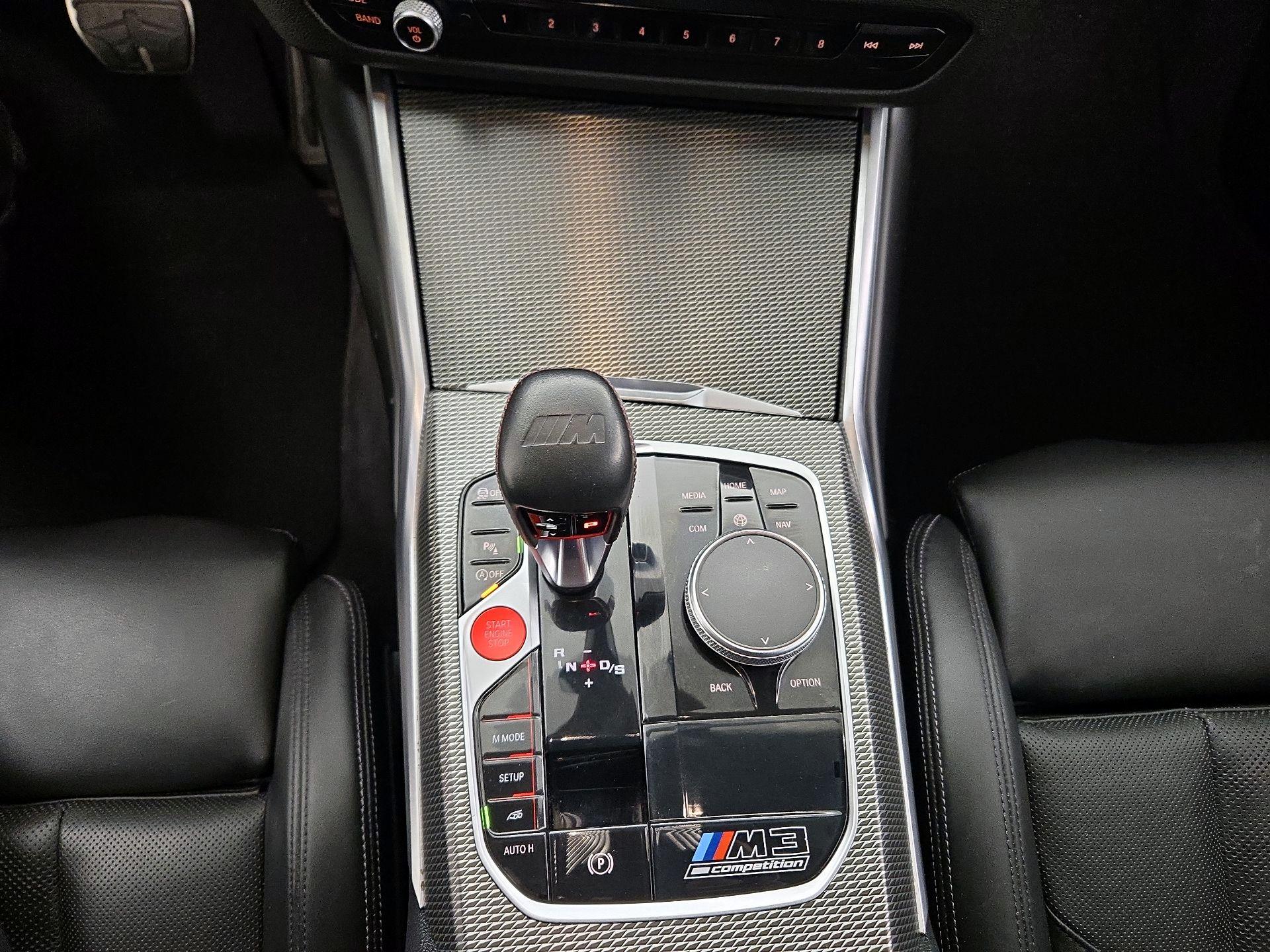 Thumbnail: 2022 BMW M3 - 16