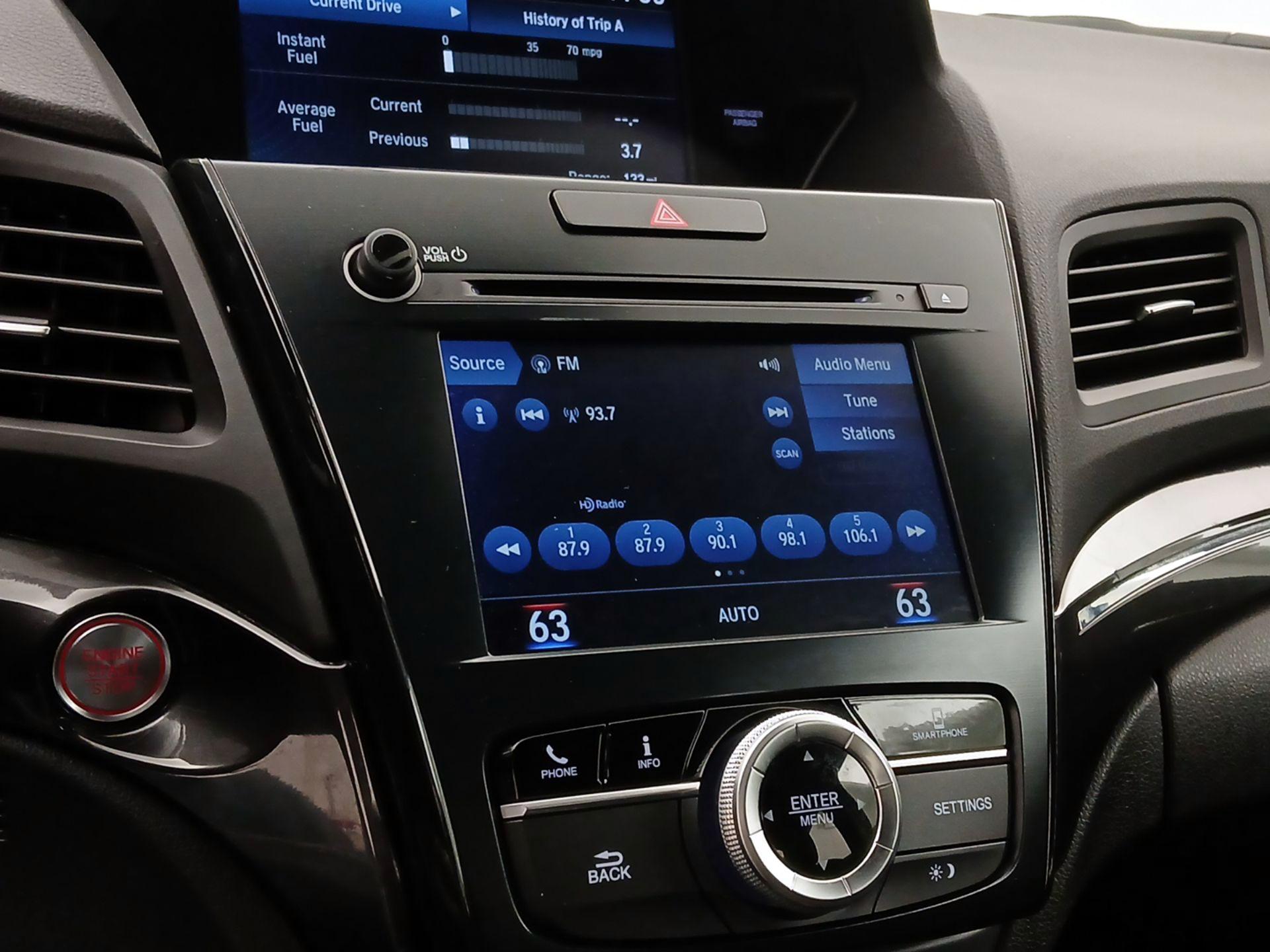 Thumbnail: 2021 Acura ILX - 15