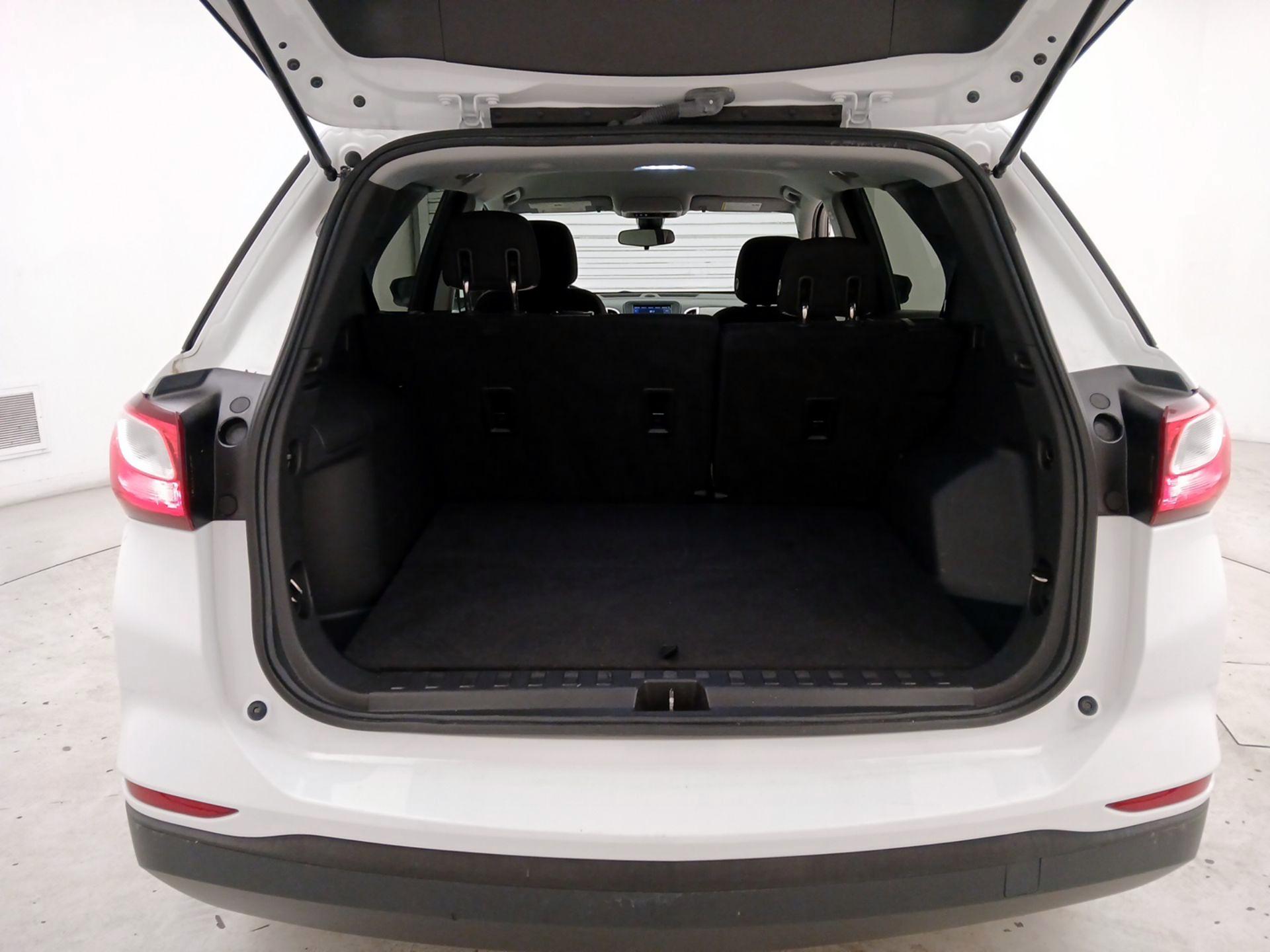 Thumbnail: 2020 Chevrolet Equinox - 20