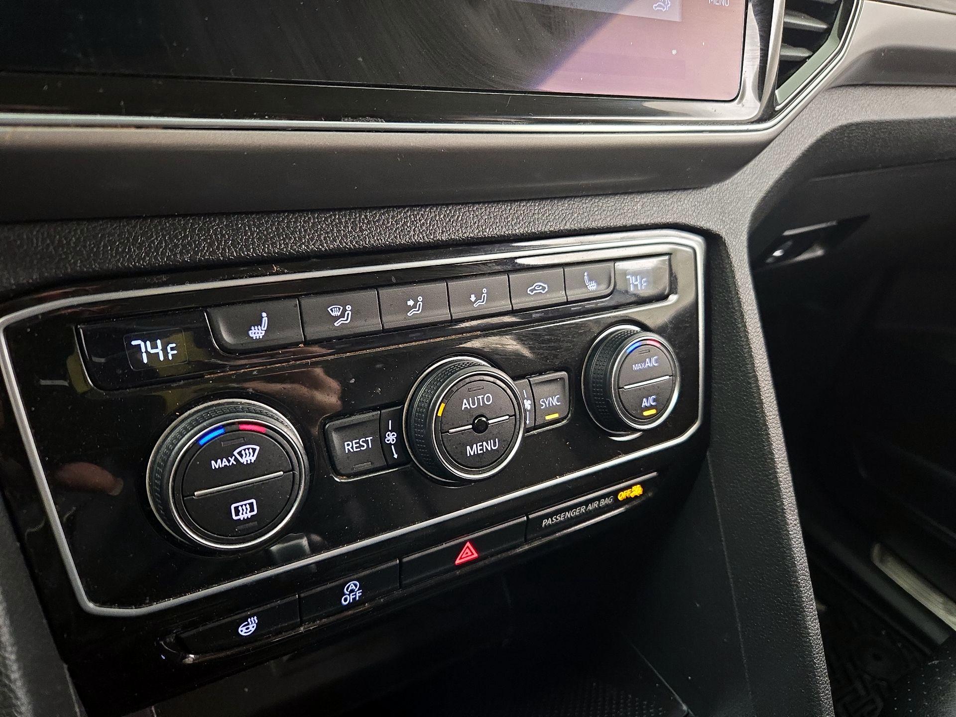 Thumbnail: 2019 Volkswagen Atlas - 16