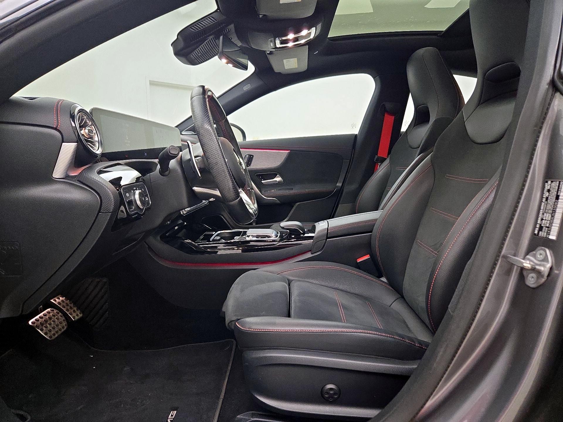 Thumbnail: 2020 Mercedes-Benz CLA - 11