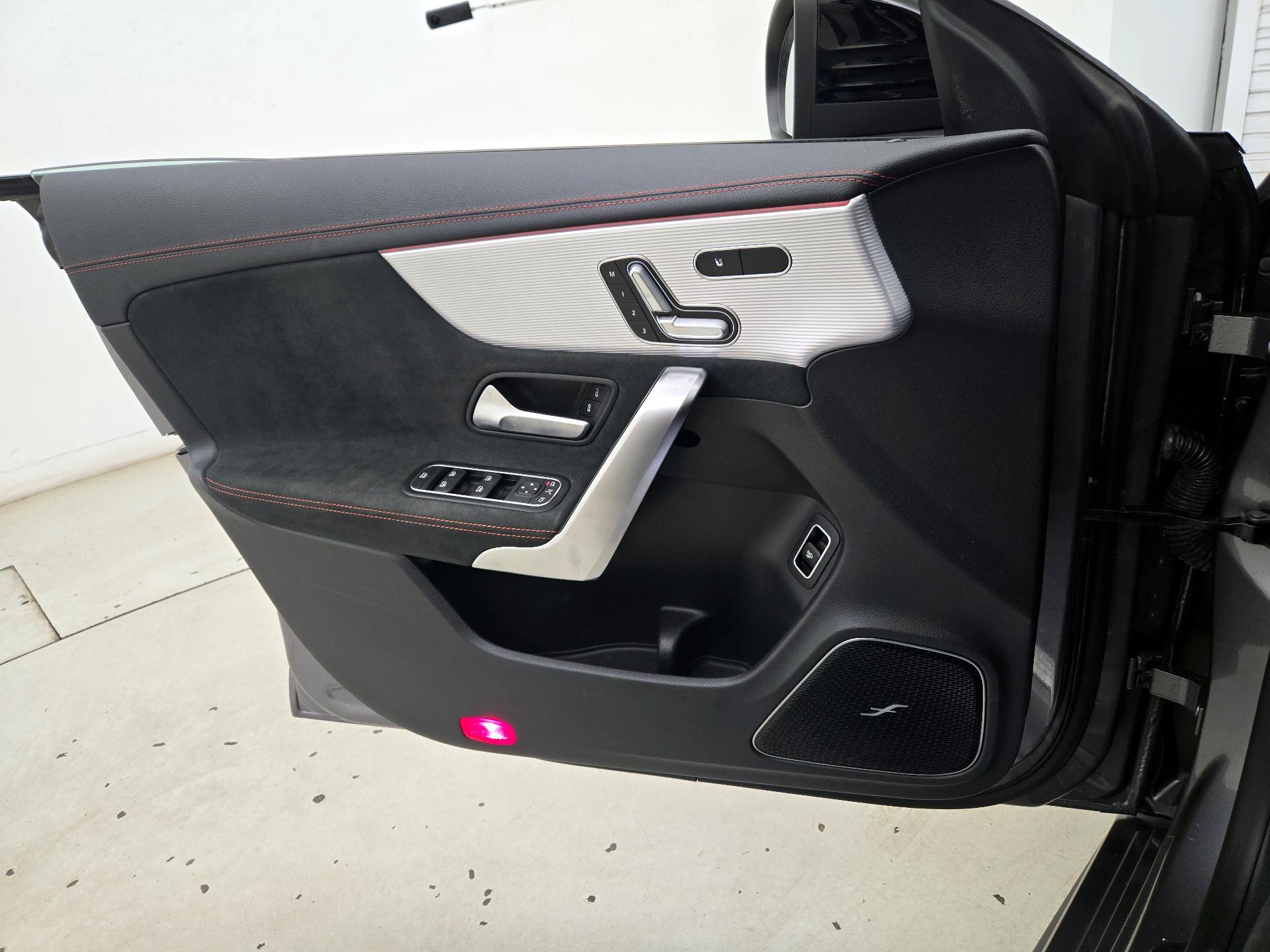 Thumbnail: 2020 Mercedes-Benz CLA - 12