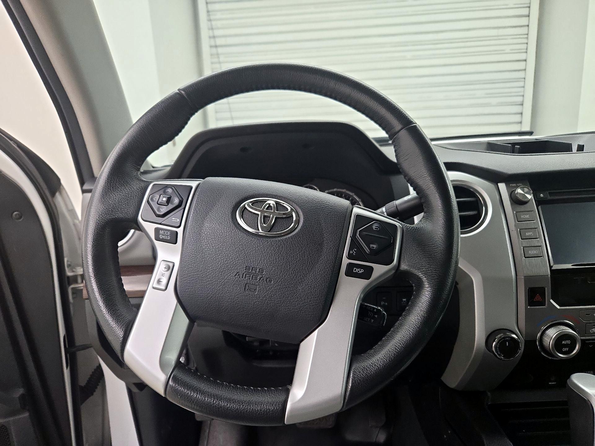 Thumbnail: 2015 Toyota Tundra - 10