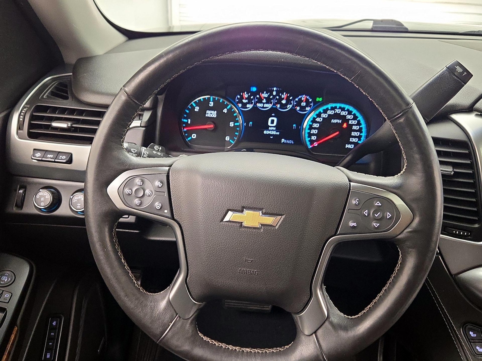 2017 Chevrolet Tahoe Premier - Photo 11