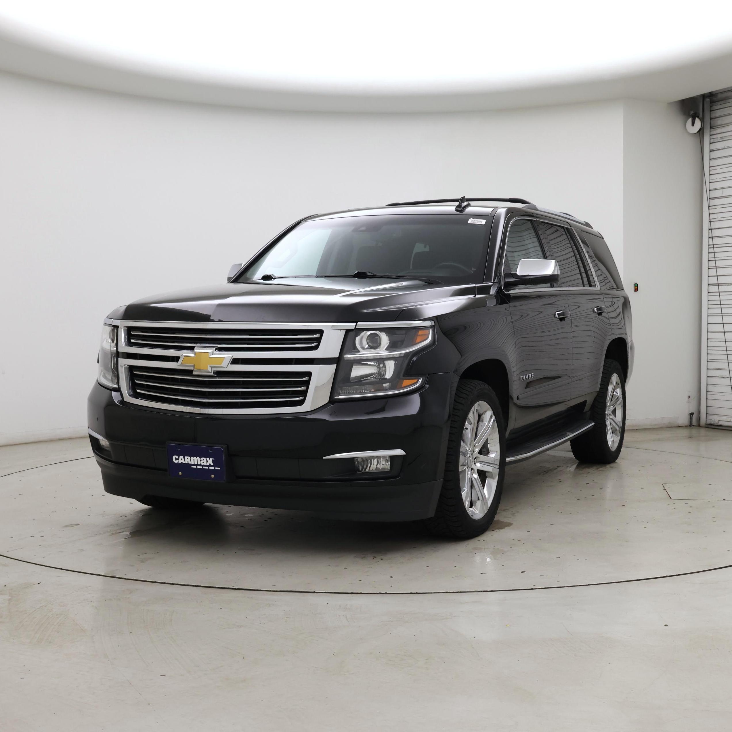 Thumbnail: 2017 Chevrolet Tahoe - 4