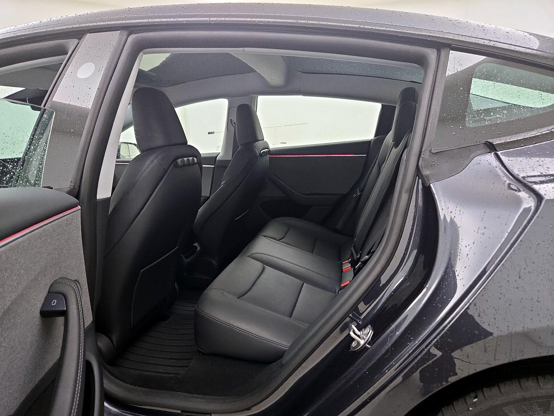 Thumbnail: 2025 Tesla Model 3 - 19