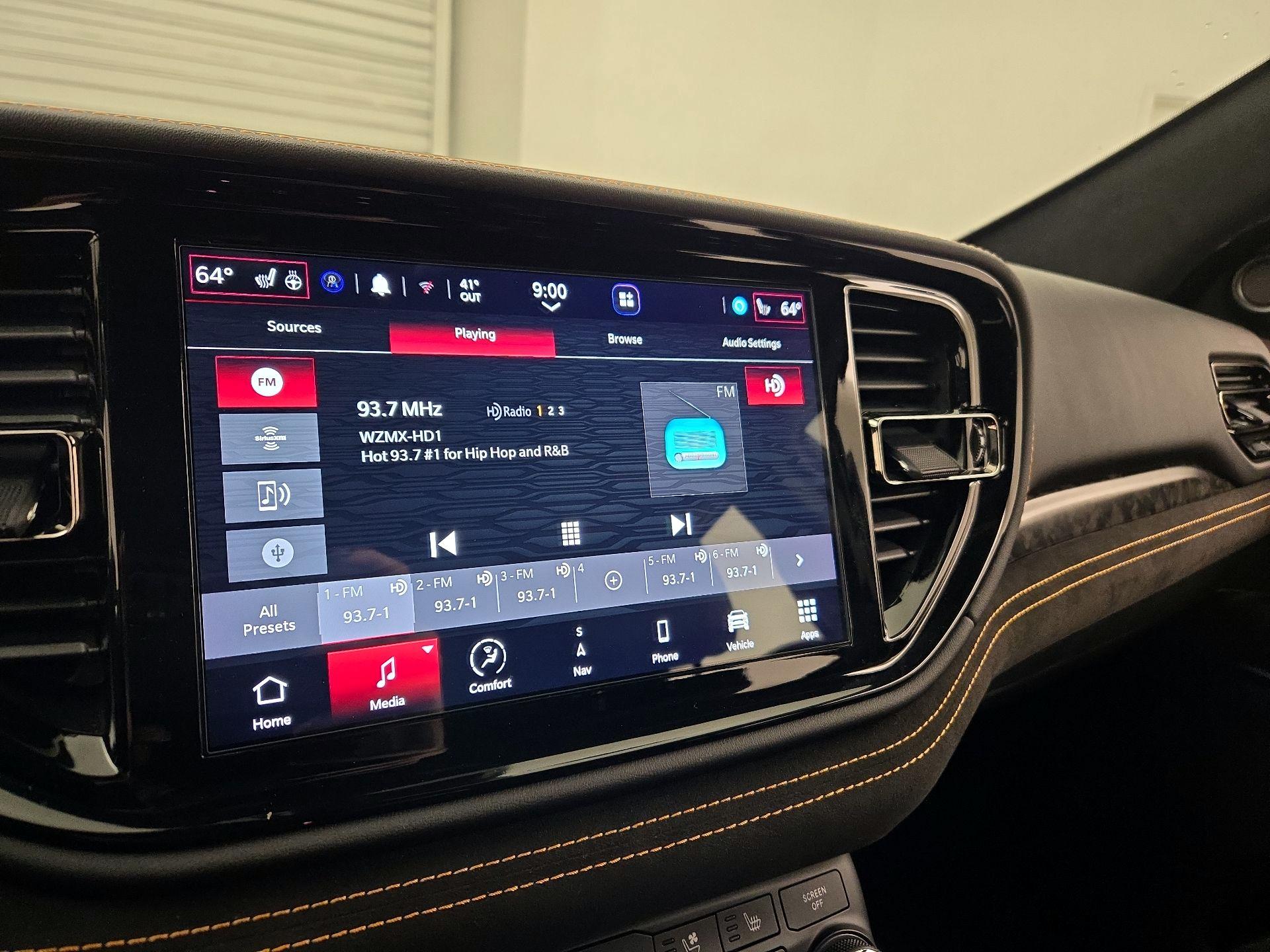 Thumbnail: 2023 Dodge Durango - 15