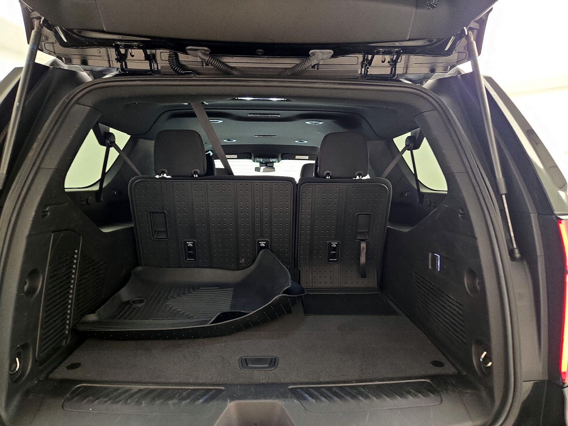 Thumbnail: 2024 Chevrolet Suburban - 20