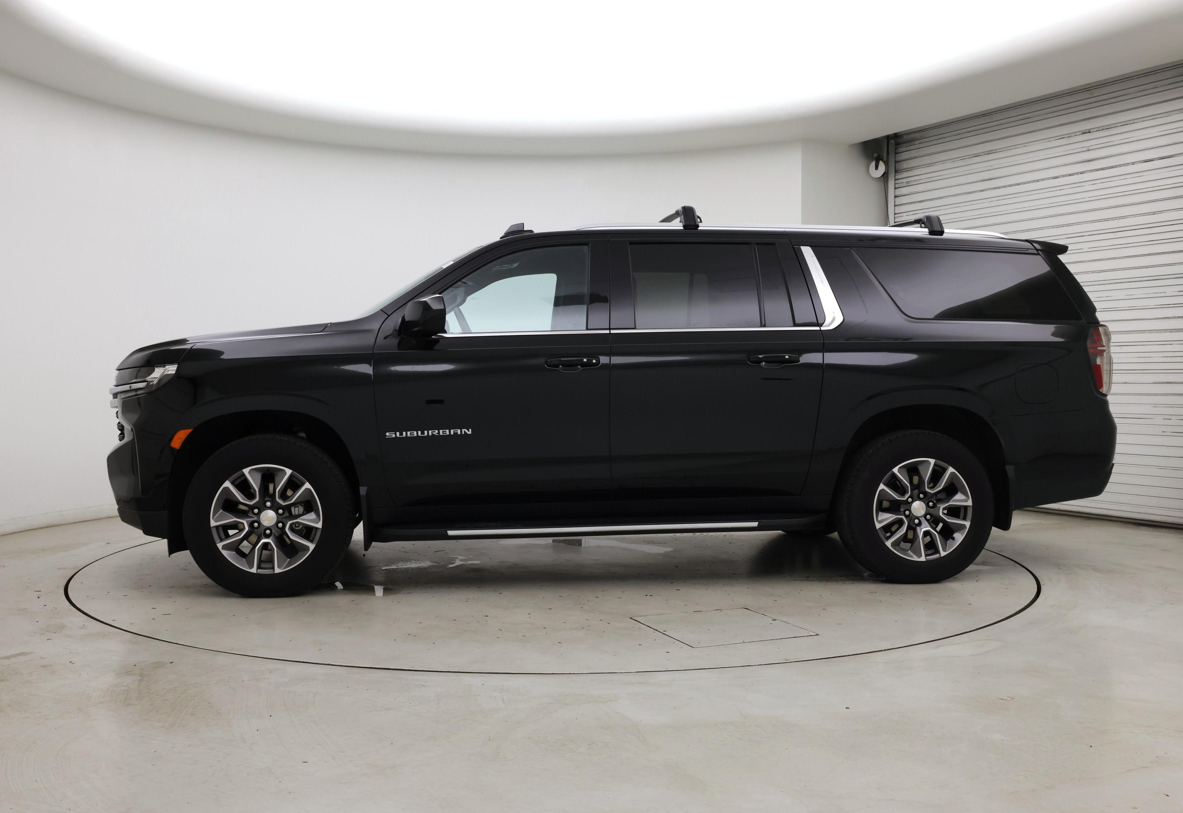 Thumbnail: 2024 Chevrolet Suburban - 3