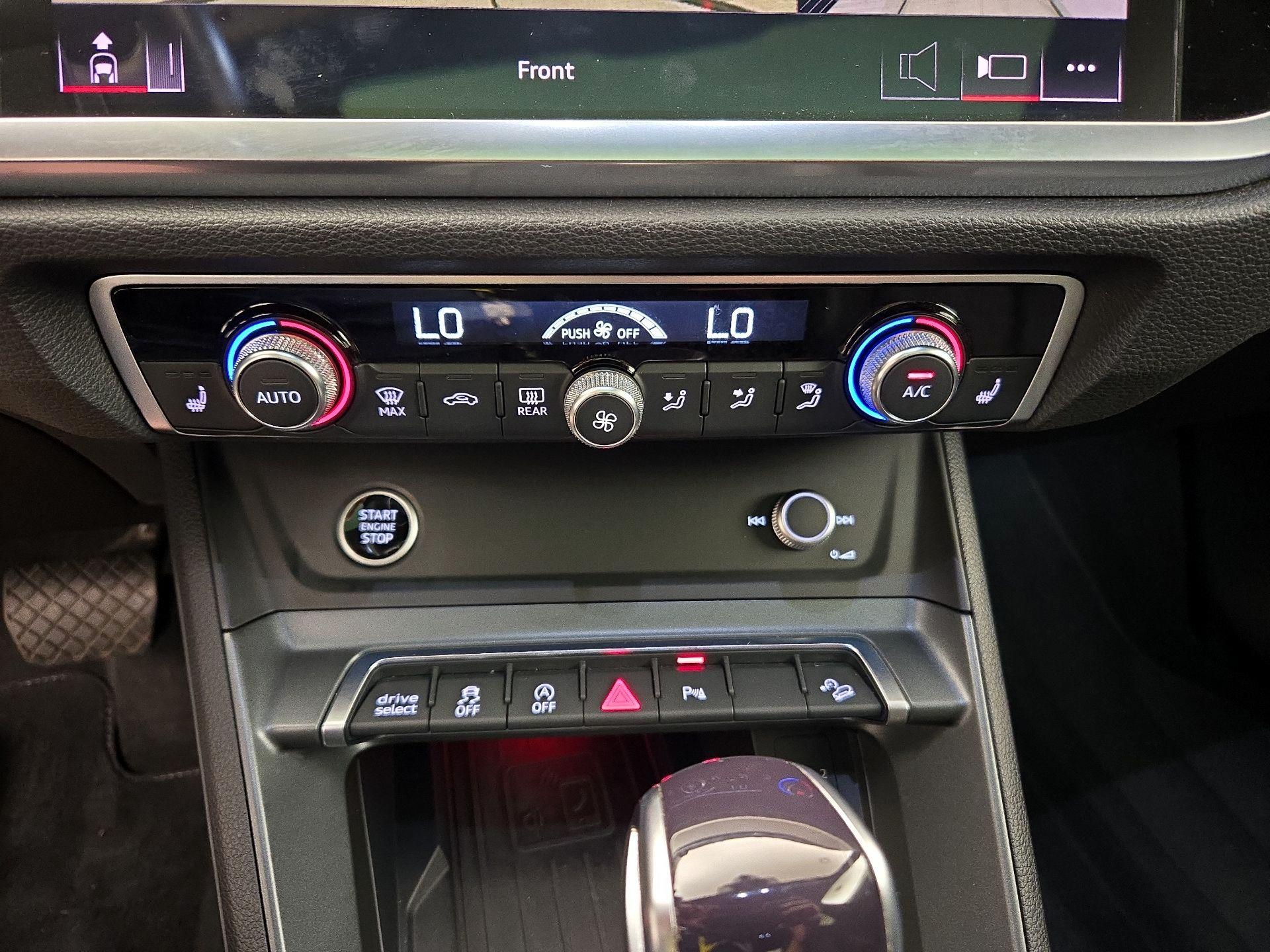 Thumbnail: 2022 Audi Q3 - 15