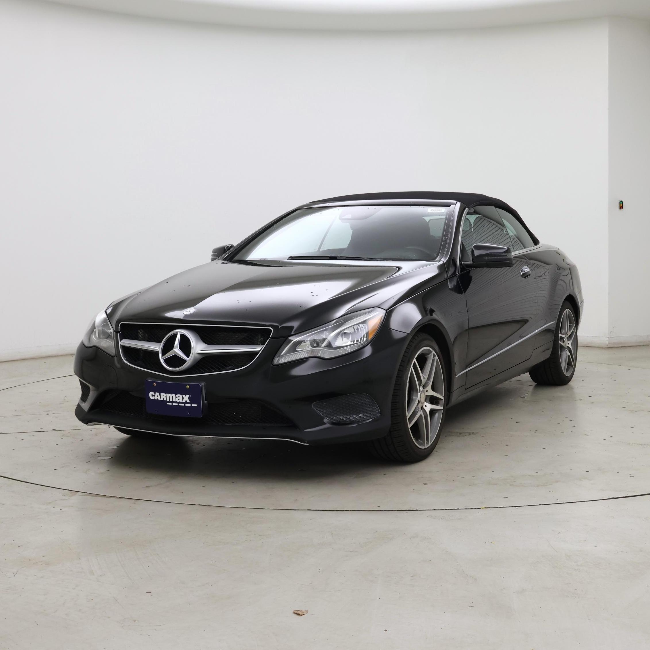 Thumbnail: 2015 Mercedes-Benz E-Class - 4