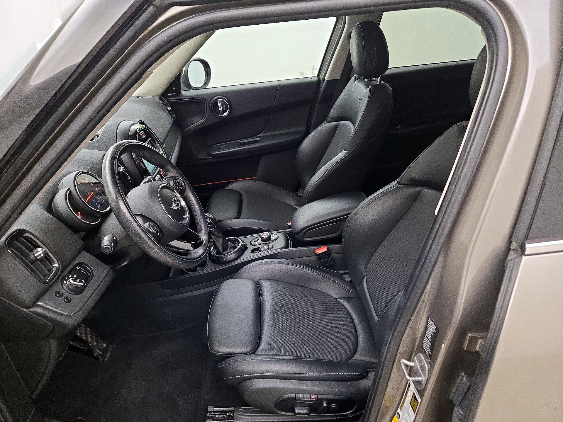 Thumbnail: 2017 MINI Cooper Countryman - 11