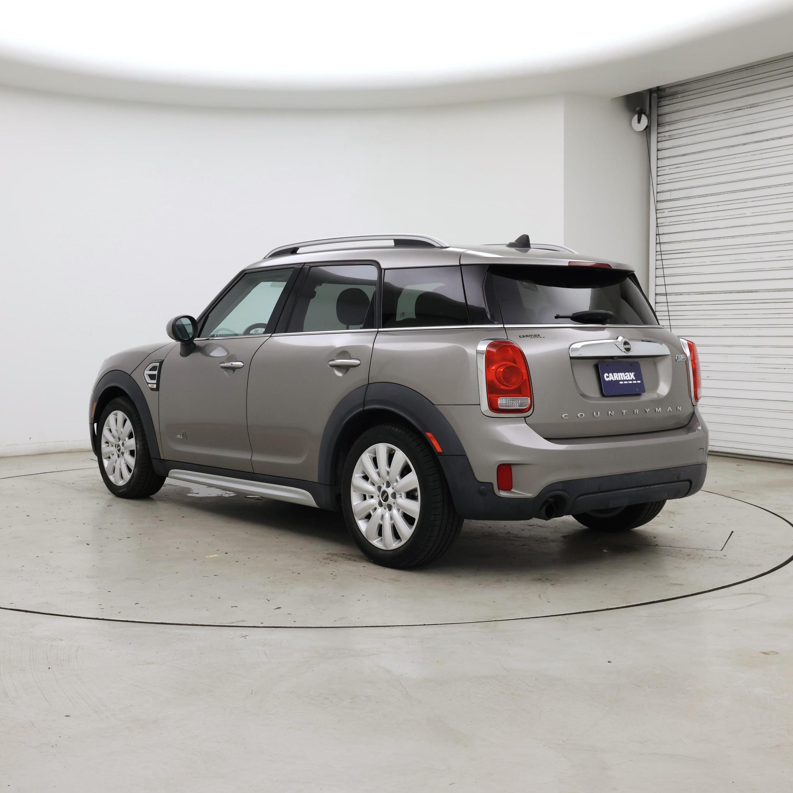 Thumbnail: 2017 MINI Cooper Countryman - 2