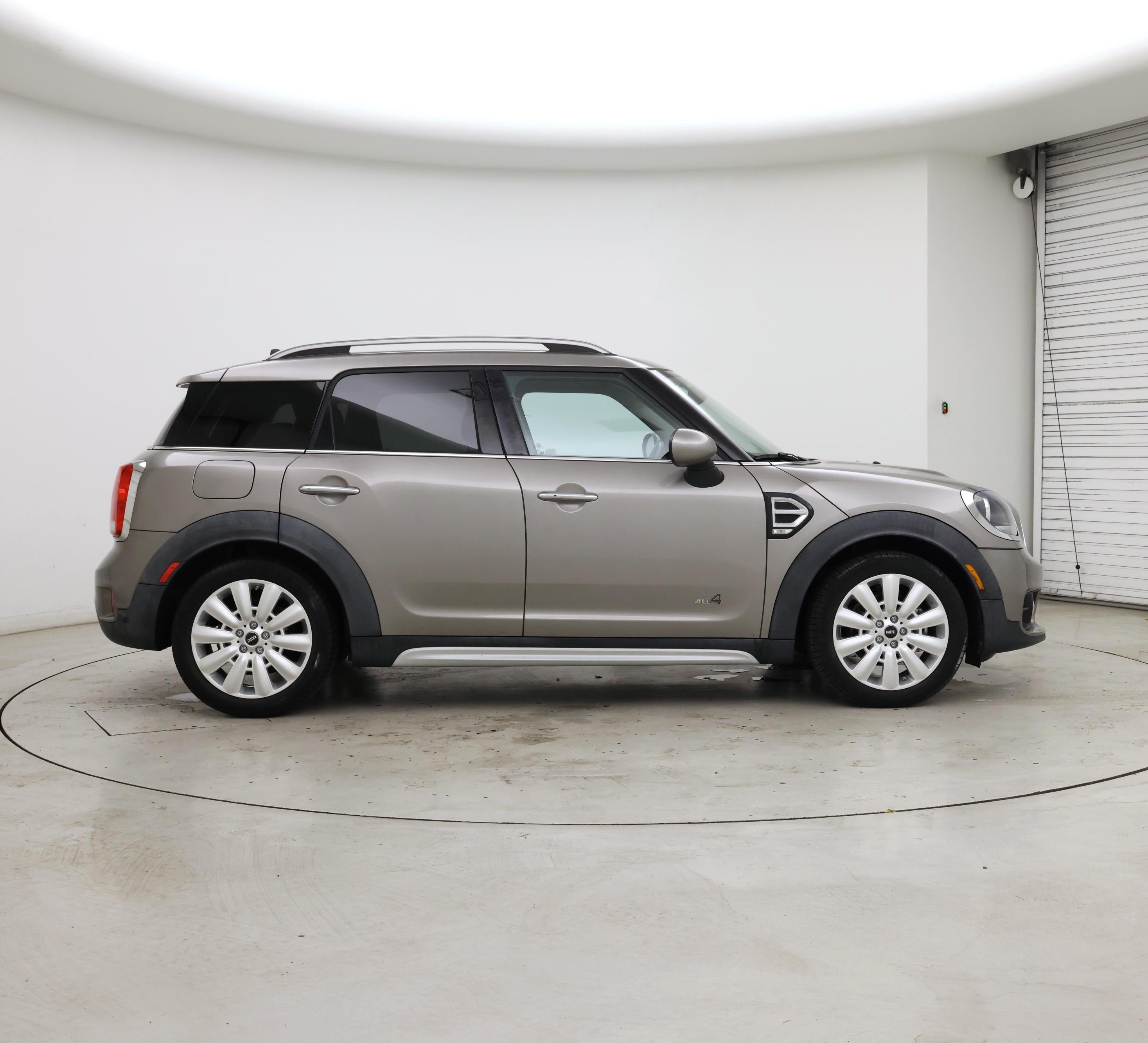 Thumbnail: 2017 MINI Cooper Countryman - 7