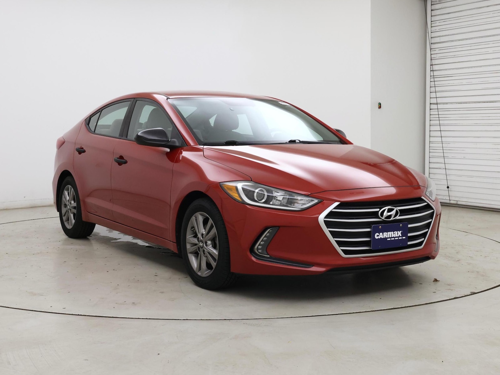 2017 Hyundai Elantra SE - Photo 2