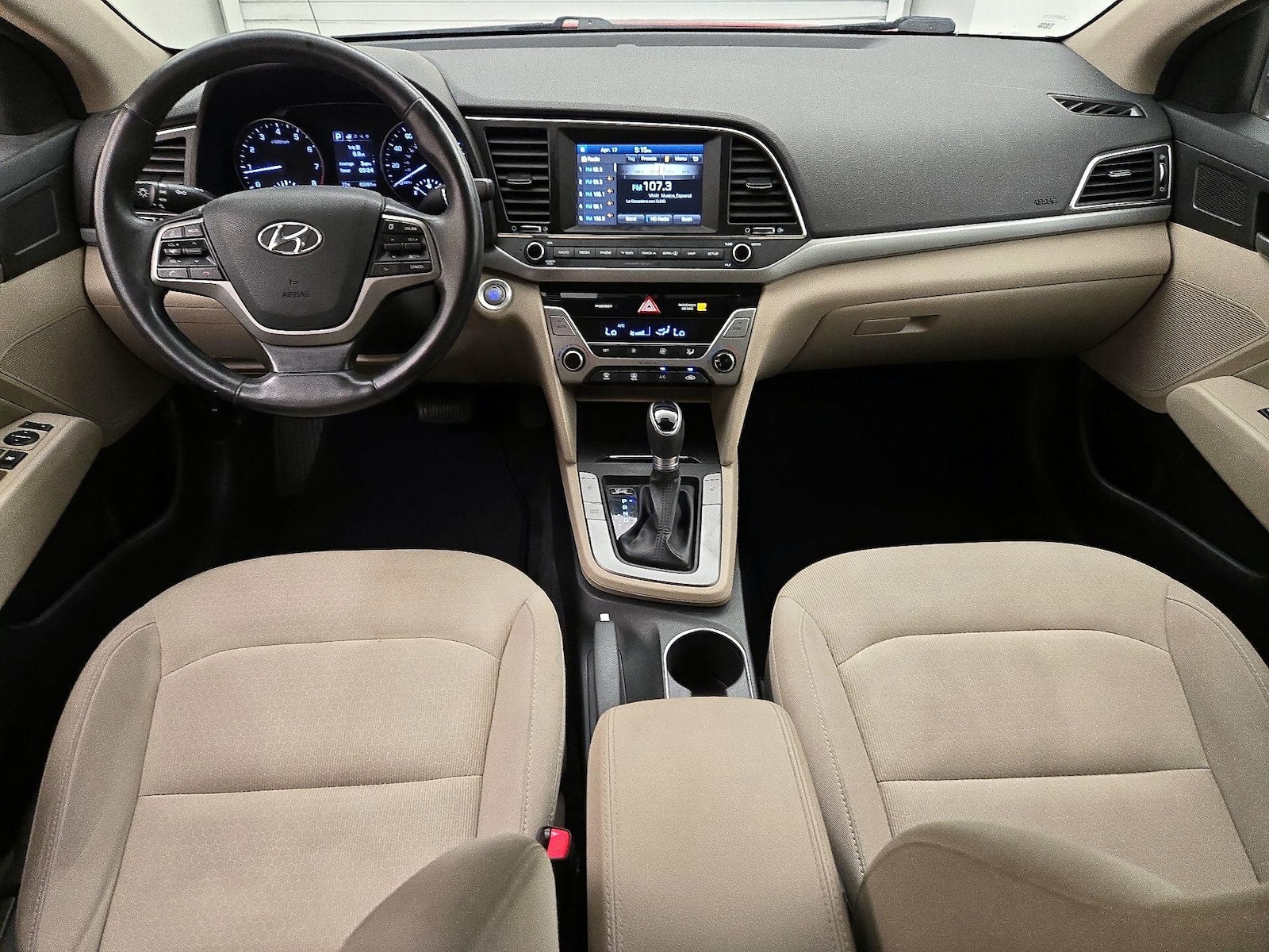 2017 Hyundai Elantra SE - Photo 10