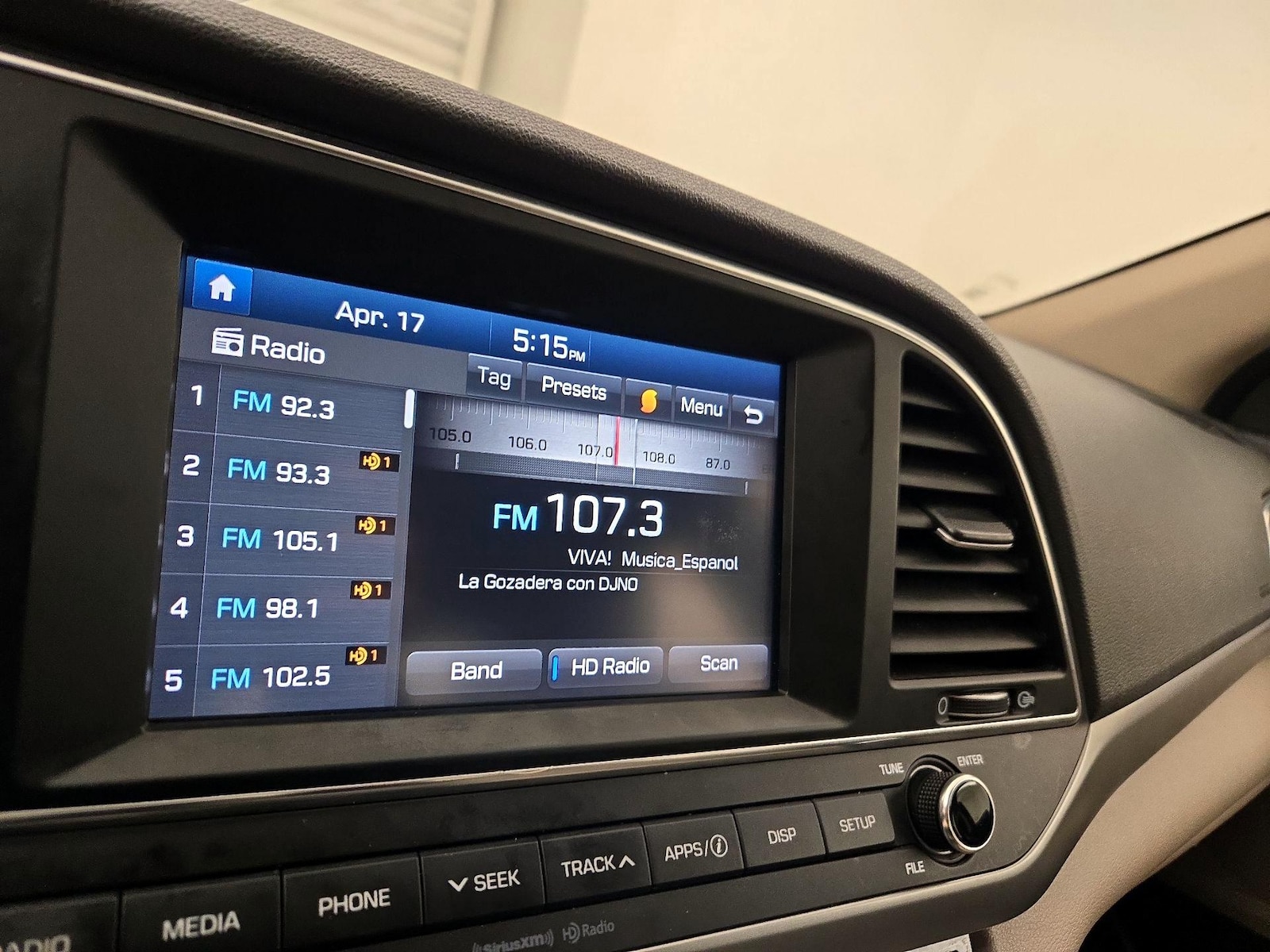 2017 Hyundai Elantra SE - Photo 16