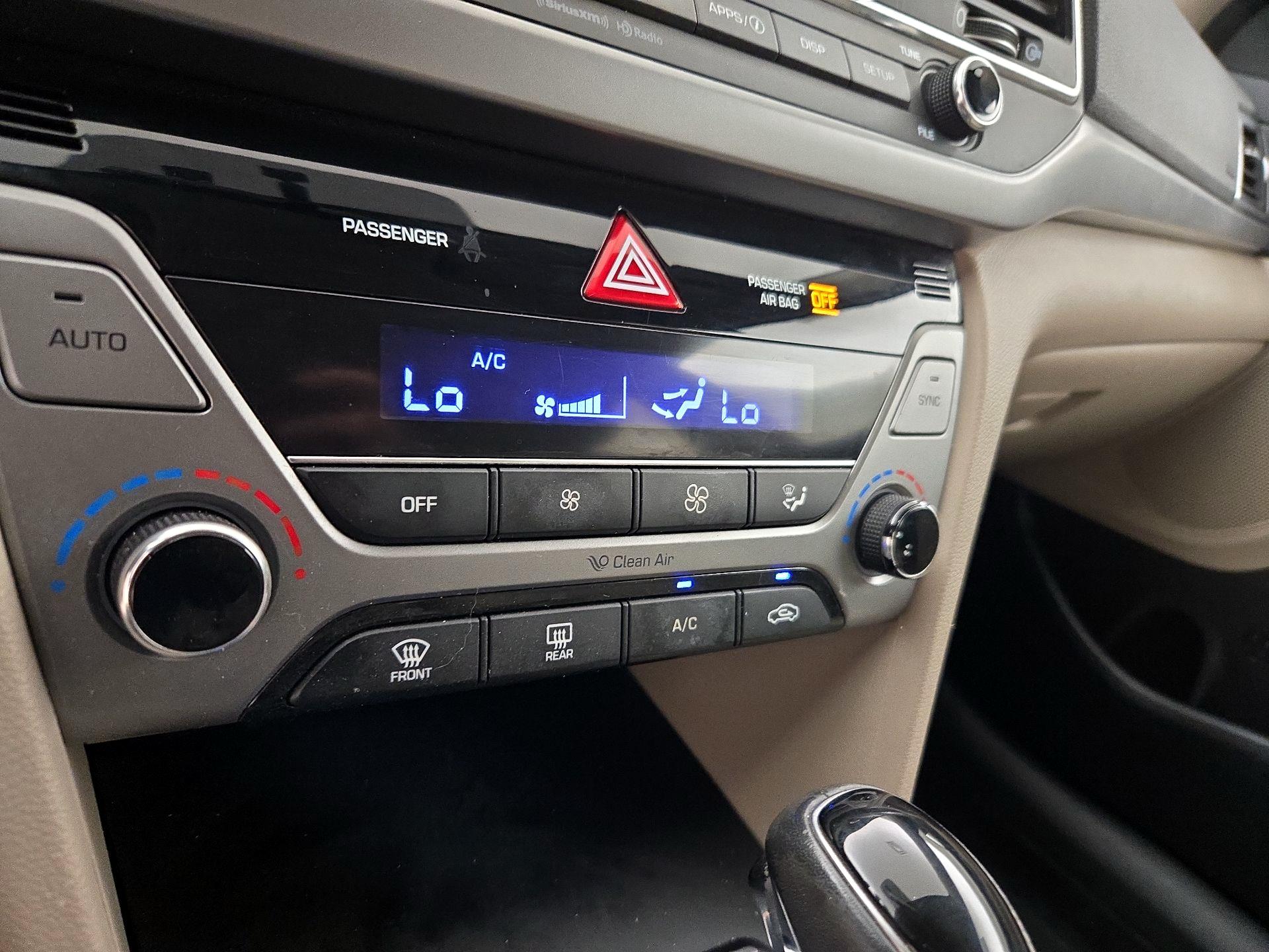 Thumbnail: 2017 Hyundai Elantra - 16
