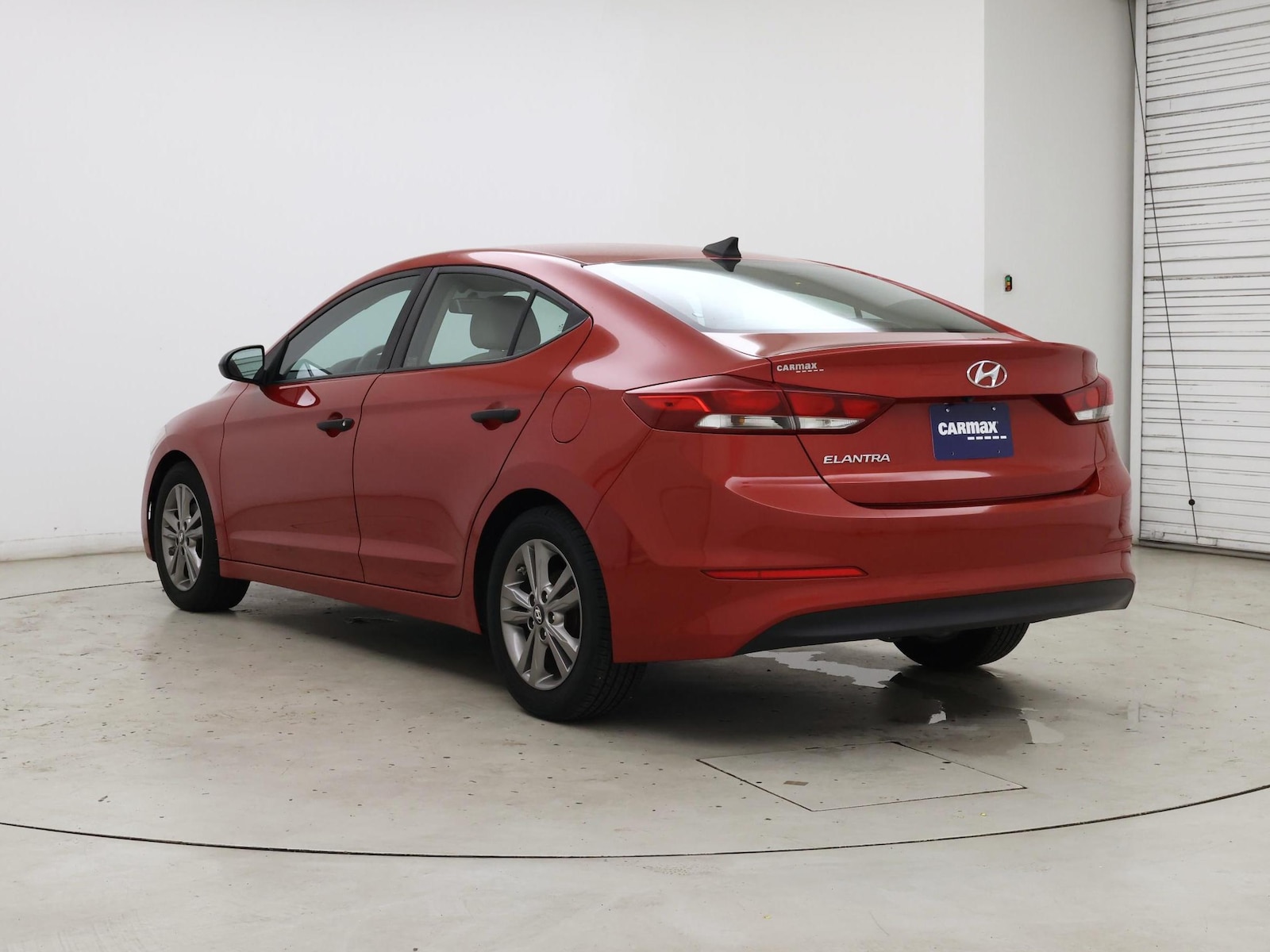 2017 Hyundai Elantra SE - Photo 3