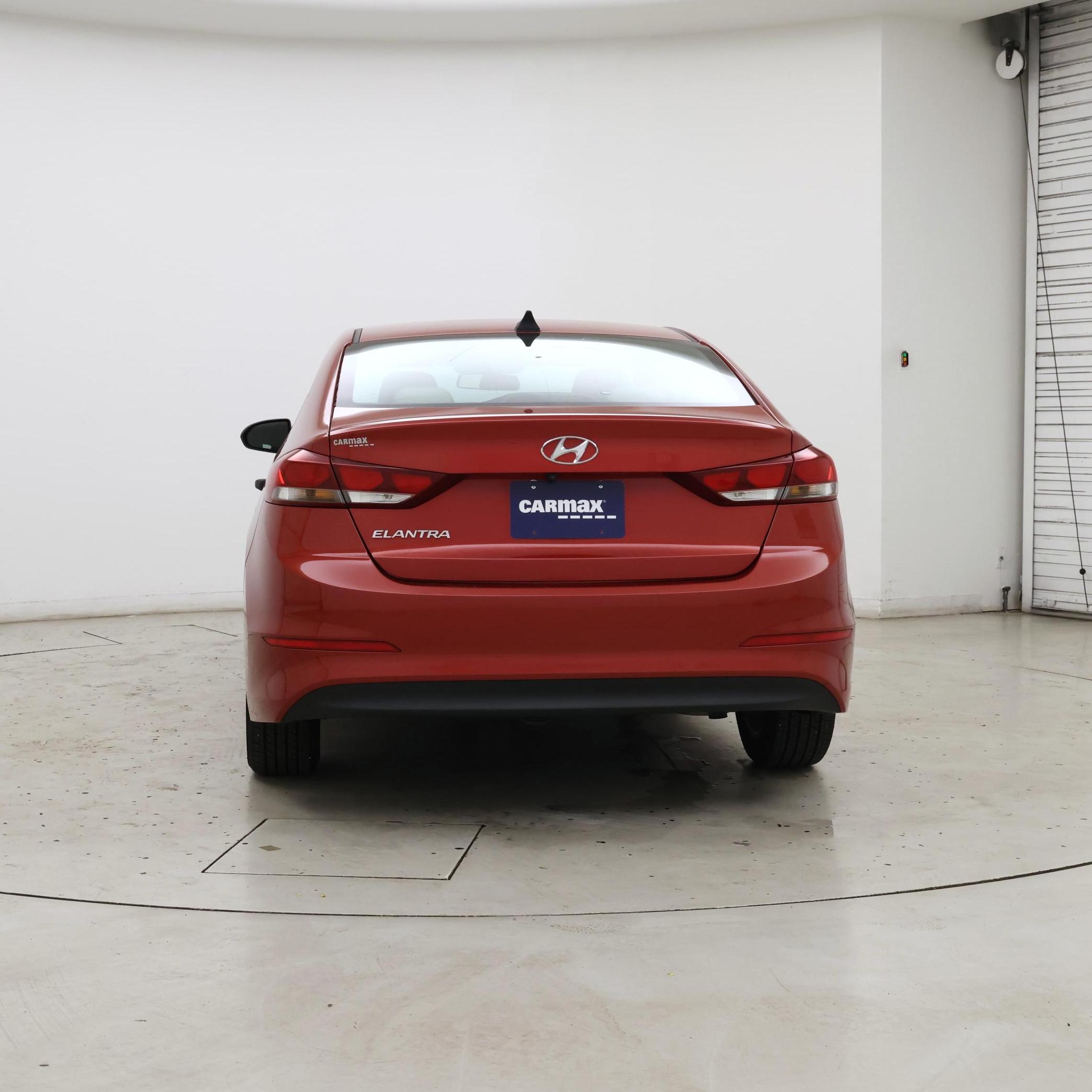 Thumbnail: 2017 Hyundai Elantra - 6