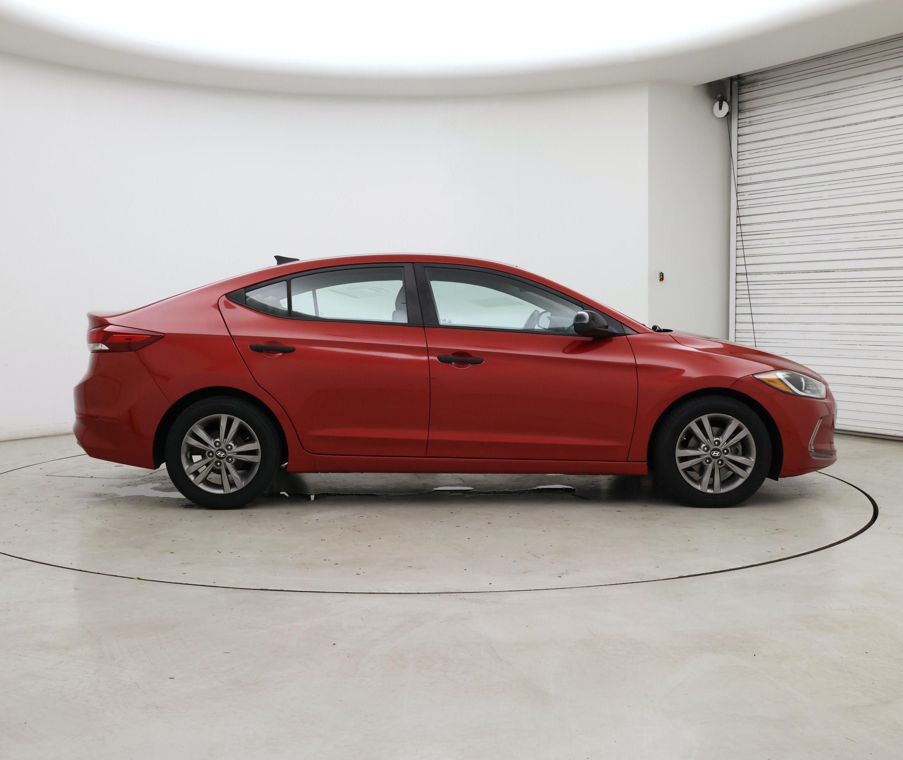 Thumbnail: 2017 Hyundai Elantra - 7