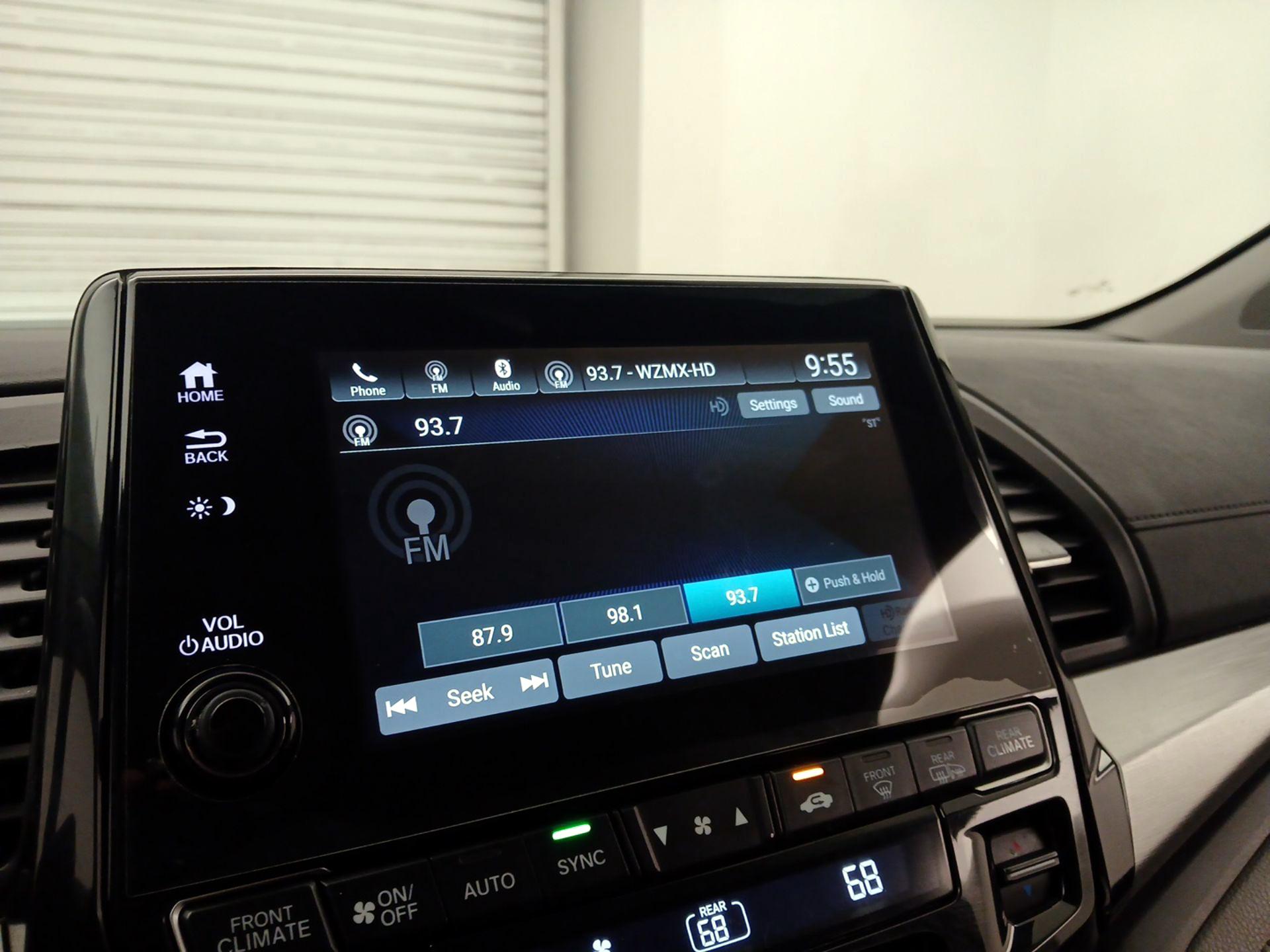 Thumbnail: 2019 Honda Odyssey - 15