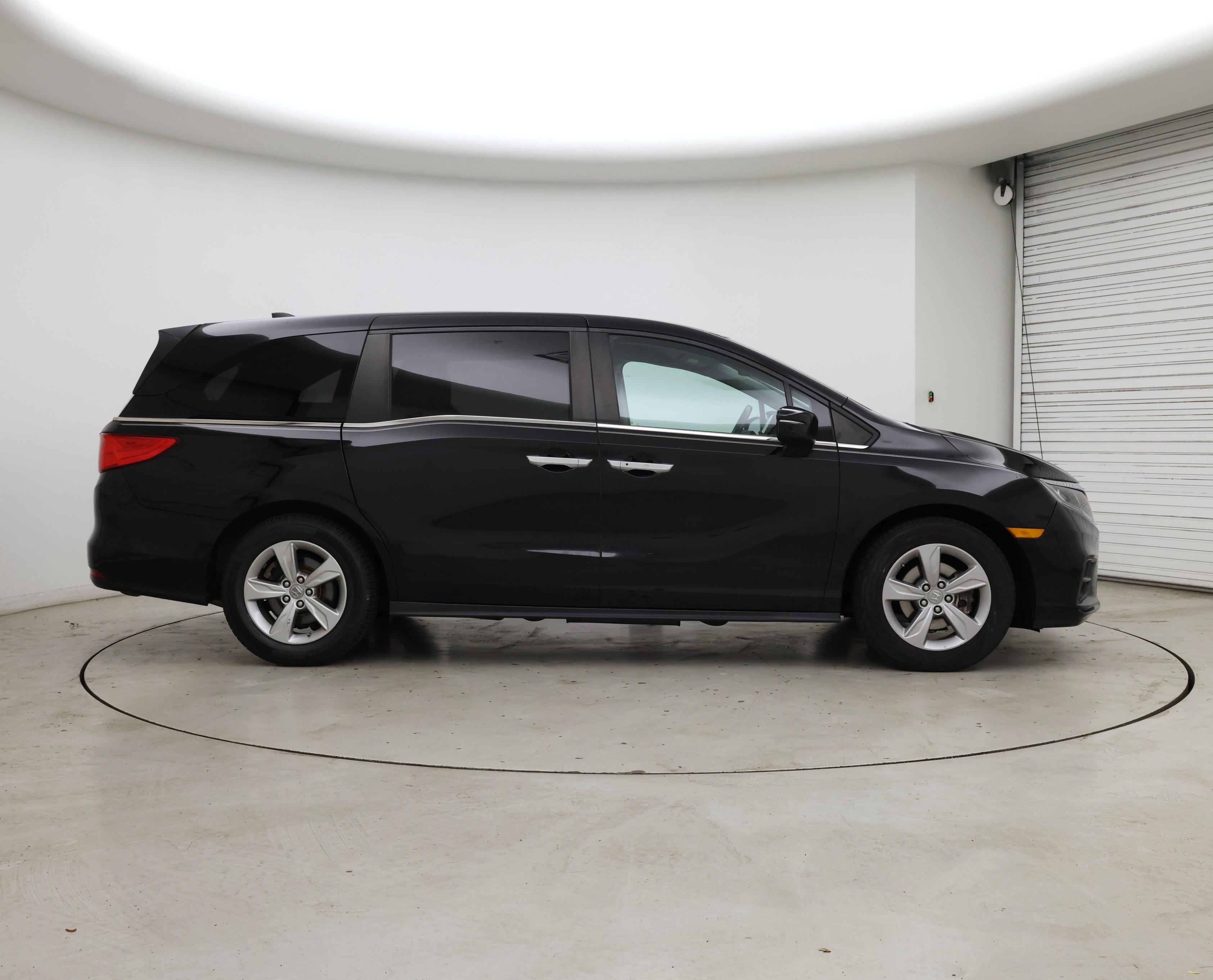 Thumbnail: 2019 Honda Odyssey - 7