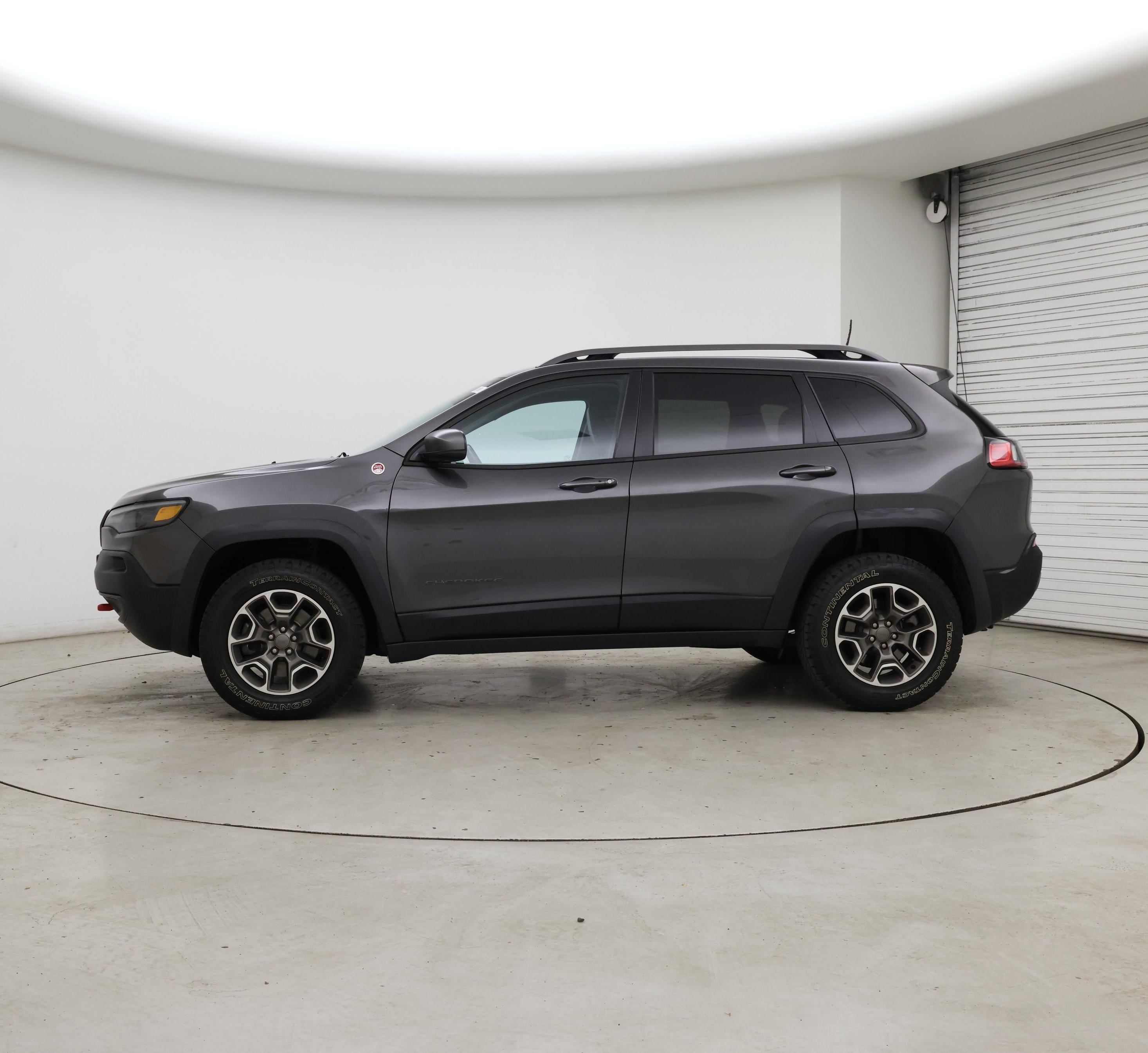 Thumbnail: 2021 Jeep Cherokee - 3