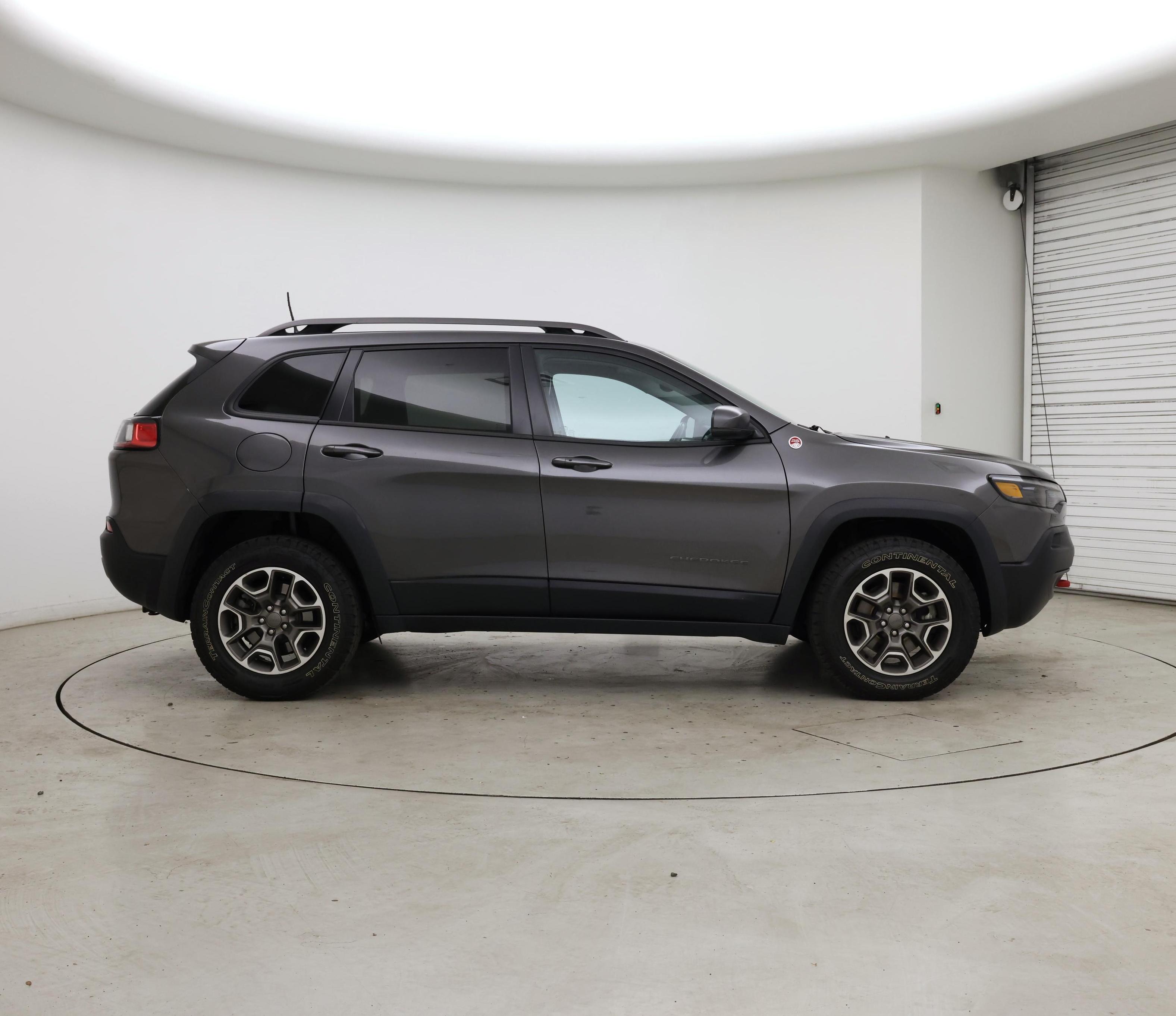 Thumbnail: 2021 Jeep Cherokee - 7