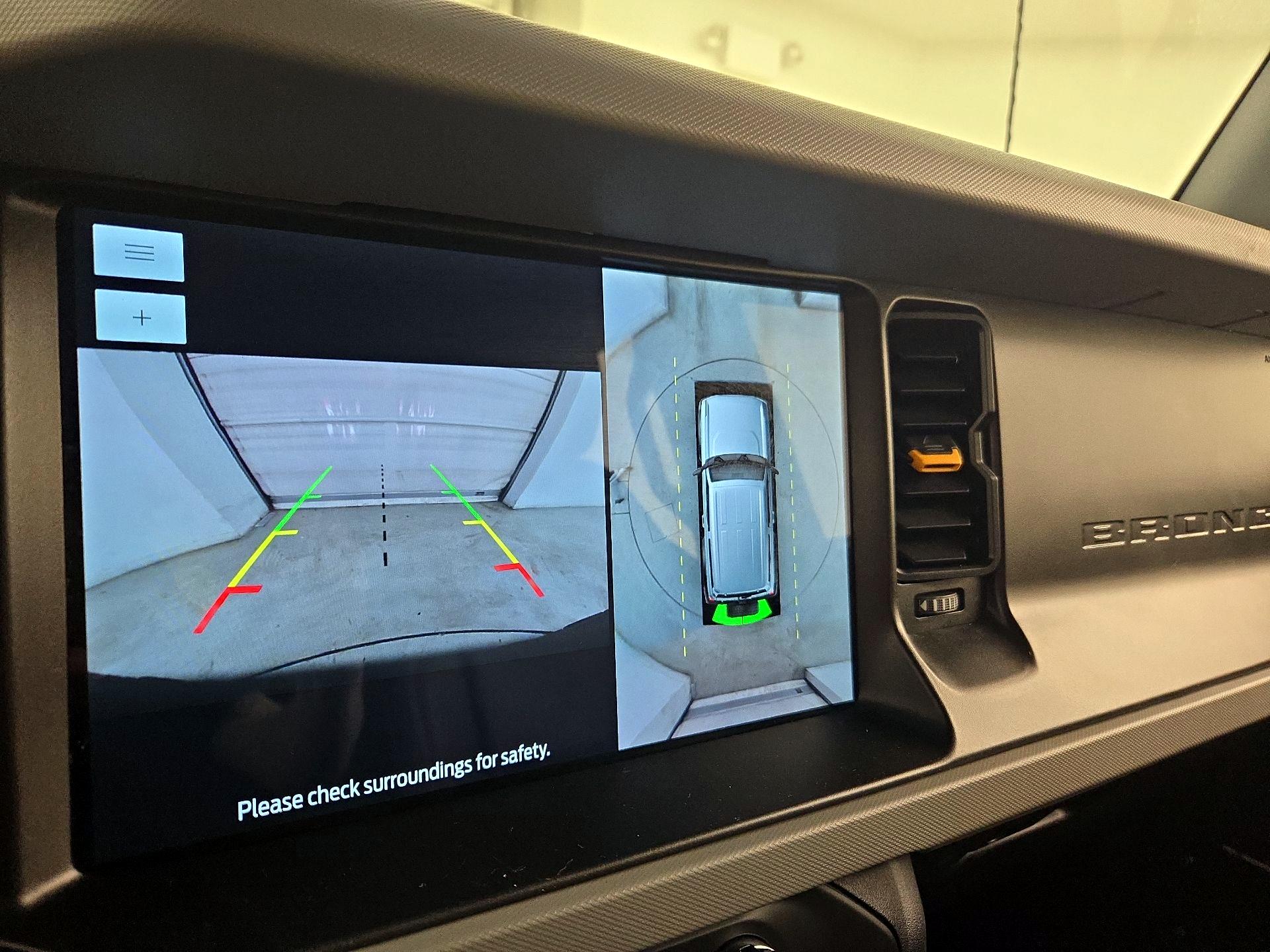 Thumbnail: 2022 Ford Bronco - 14