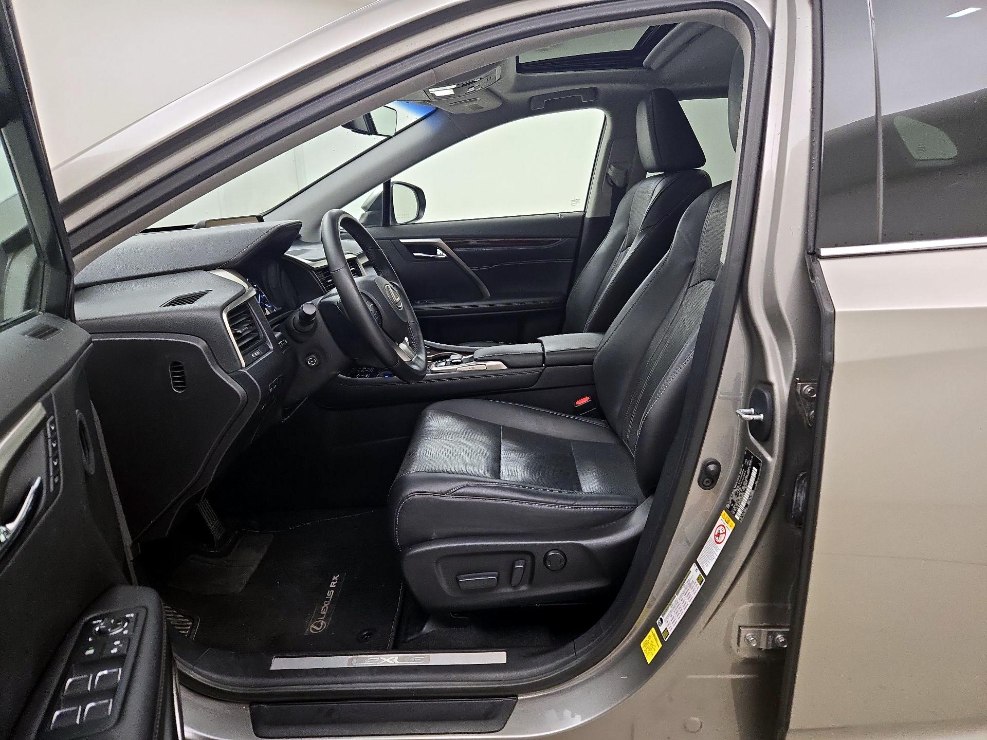 Thumbnail: 2017 Lexus RX - 11