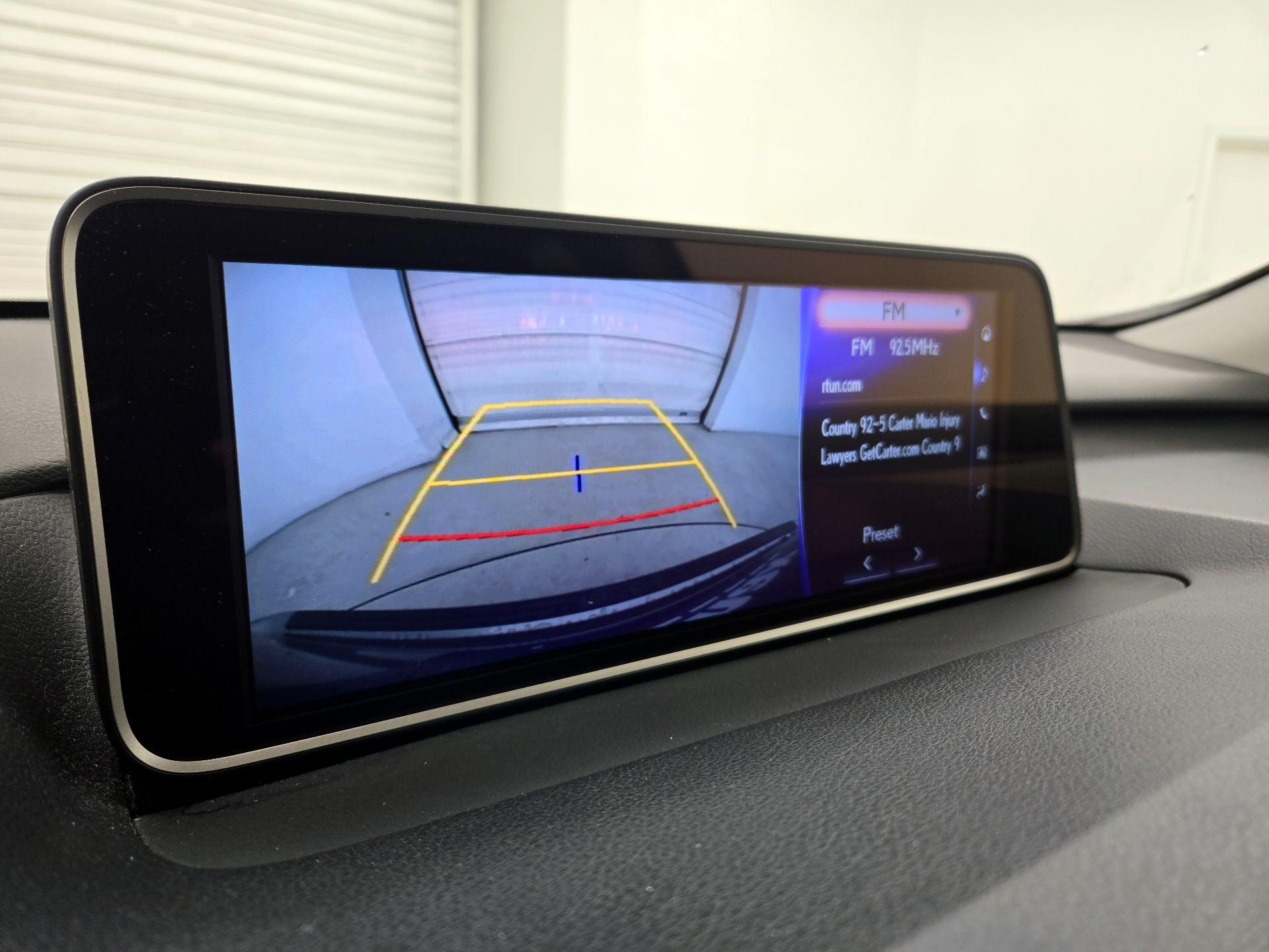 Thumbnail: 2017 Lexus RX - 15