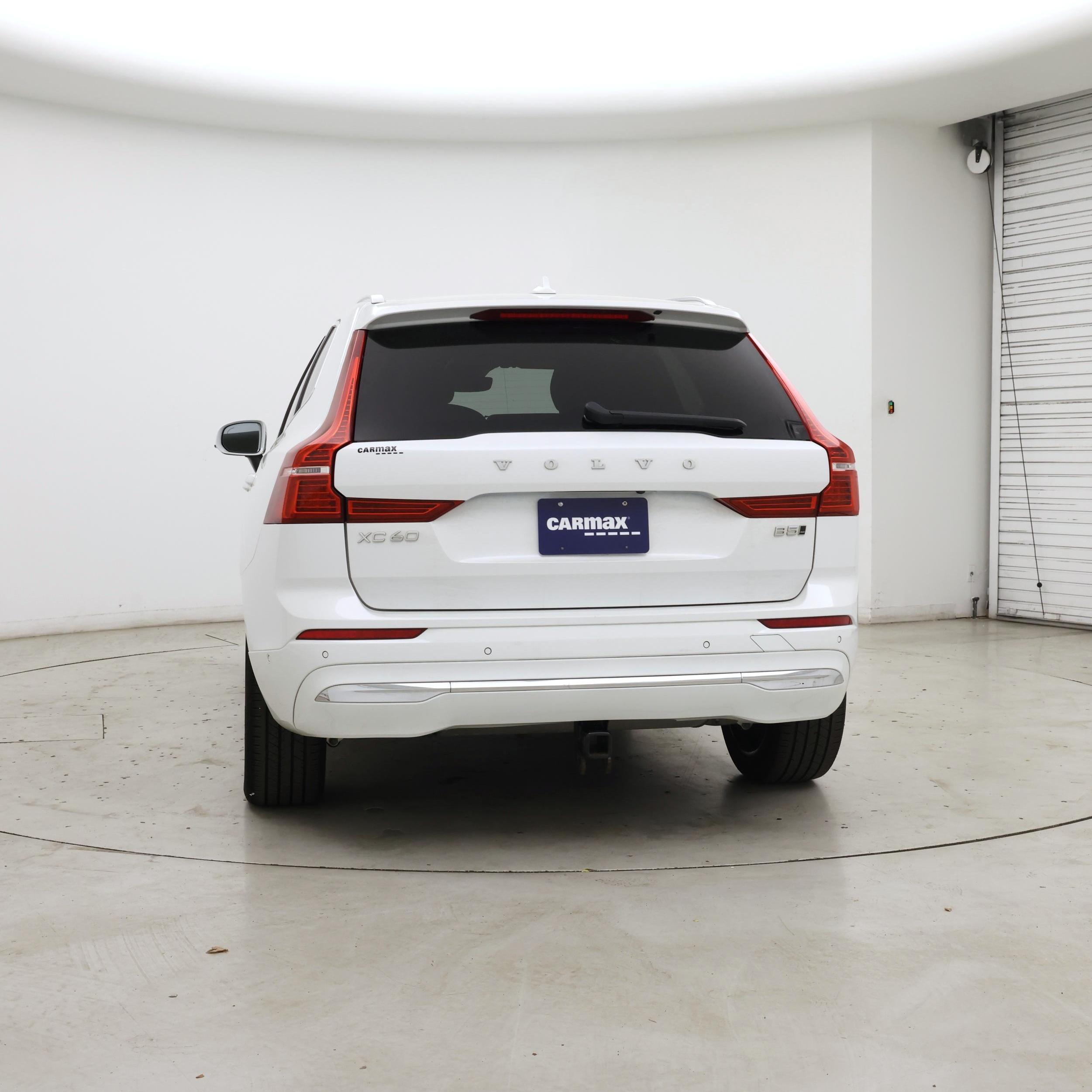 Thumbnail: 2022 Volvo XC60 - 6