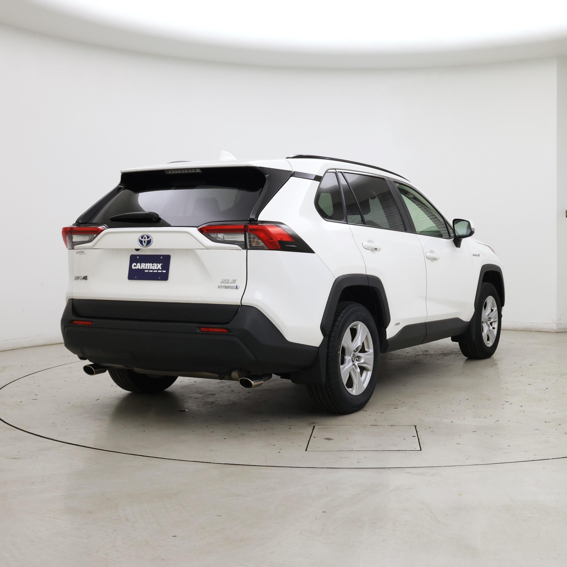 Thumbnail: 2020 Toyota RAV4 - 8