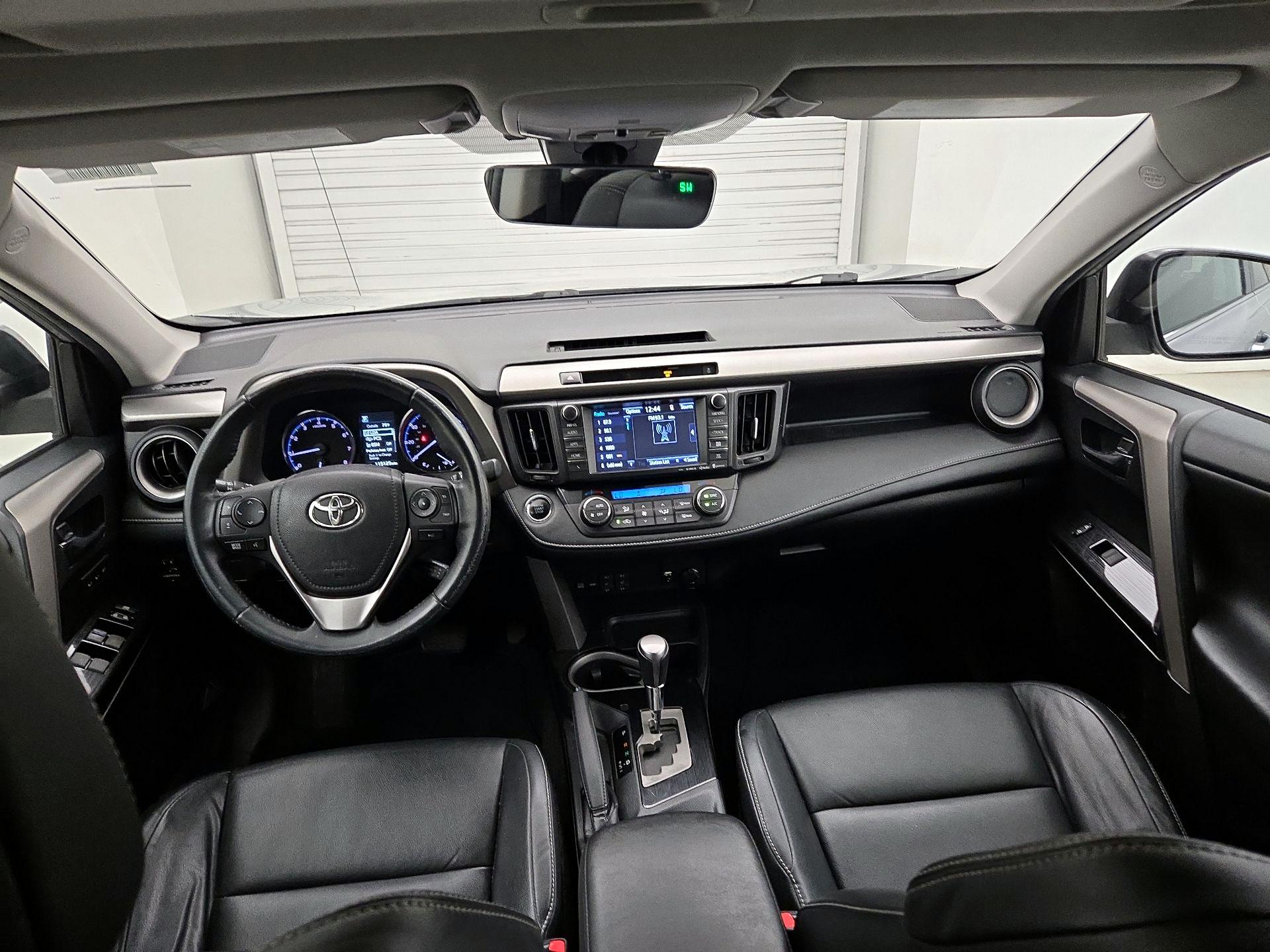 Thumbnail: 2016 Toyota RAV4 - 9