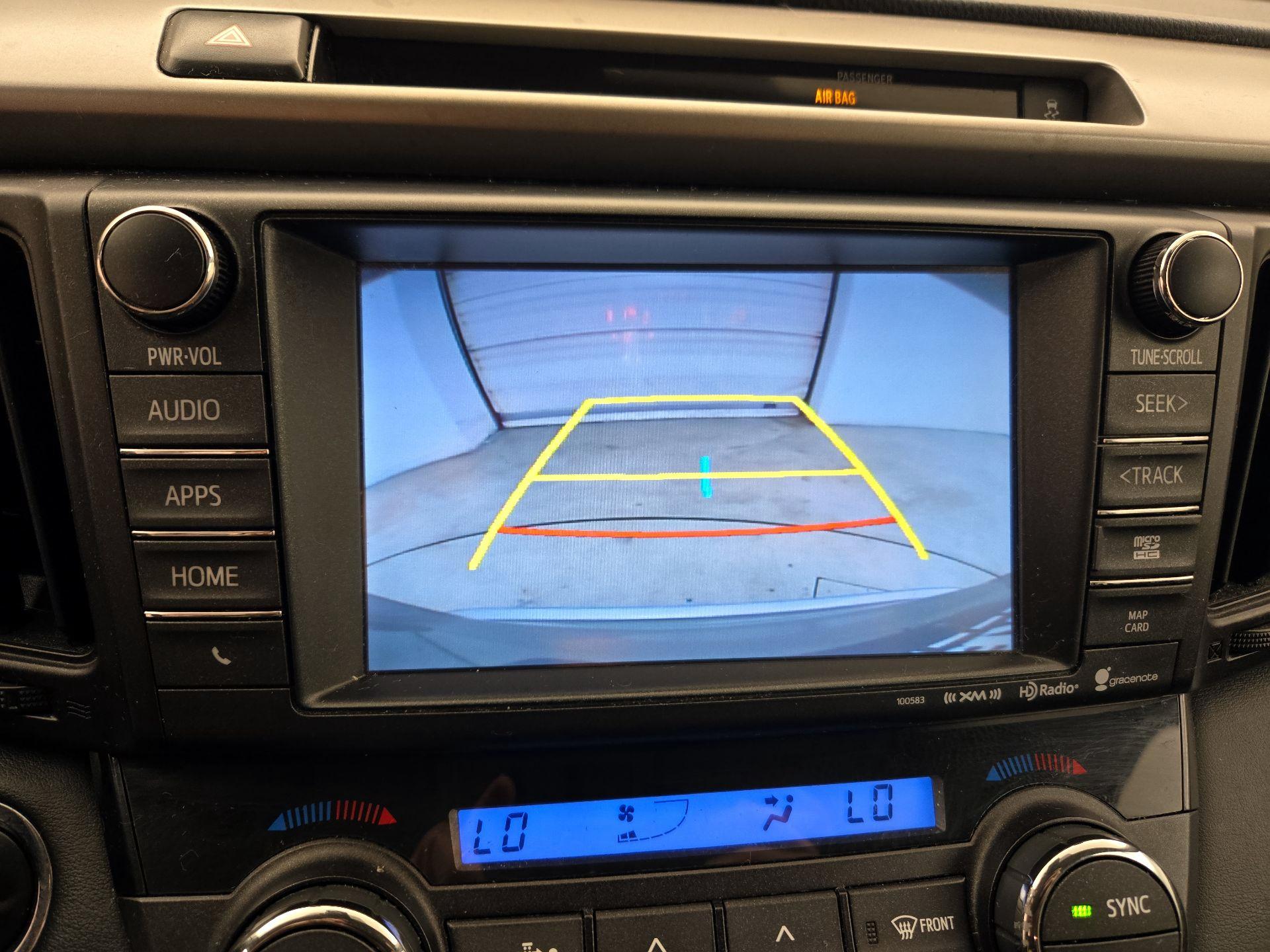 Thumbnail: 2016 Toyota RAV4 - 13