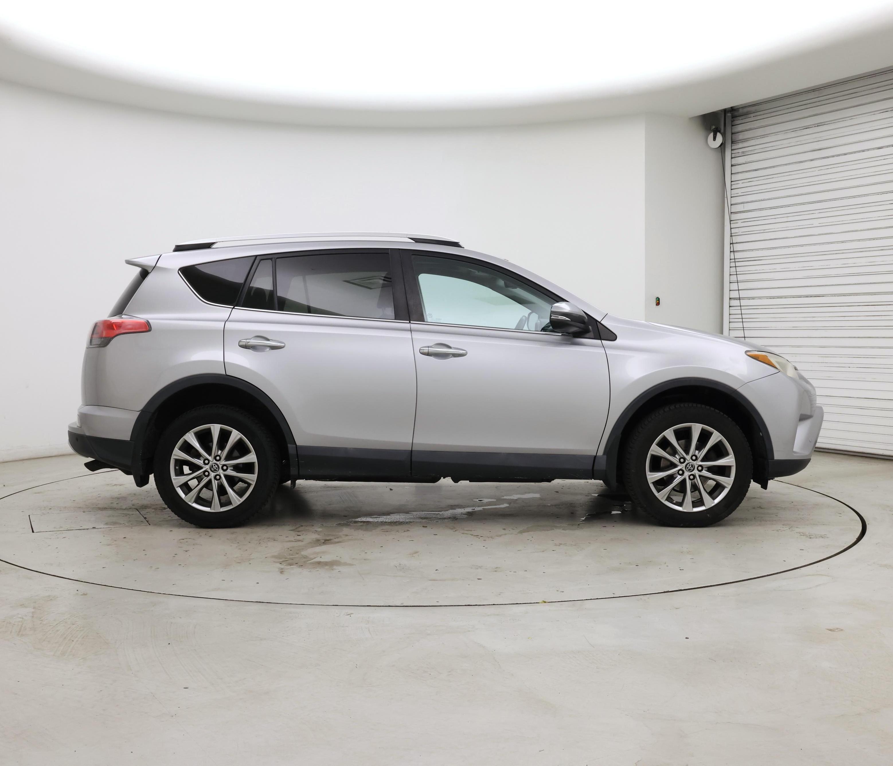 Thumbnail: 2016 Toyota RAV4 - 7