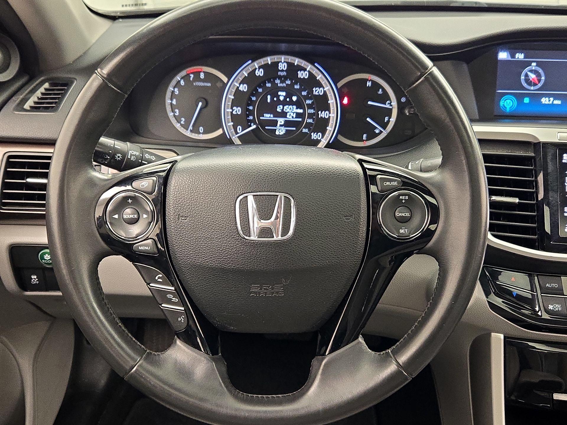 Thumbnail: 2016 Honda Accord - 10