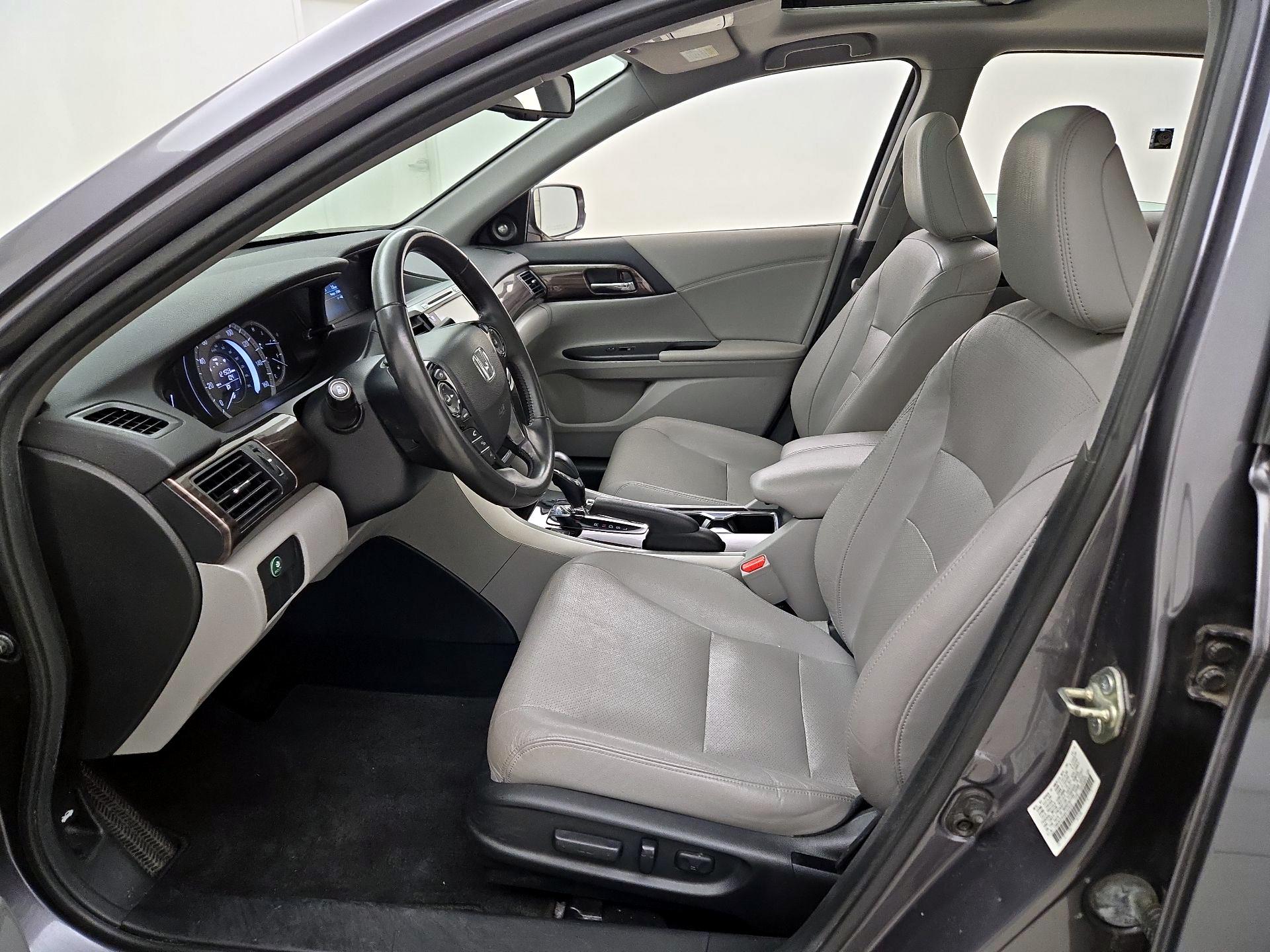 Thumbnail: 2016 Honda Accord - 11