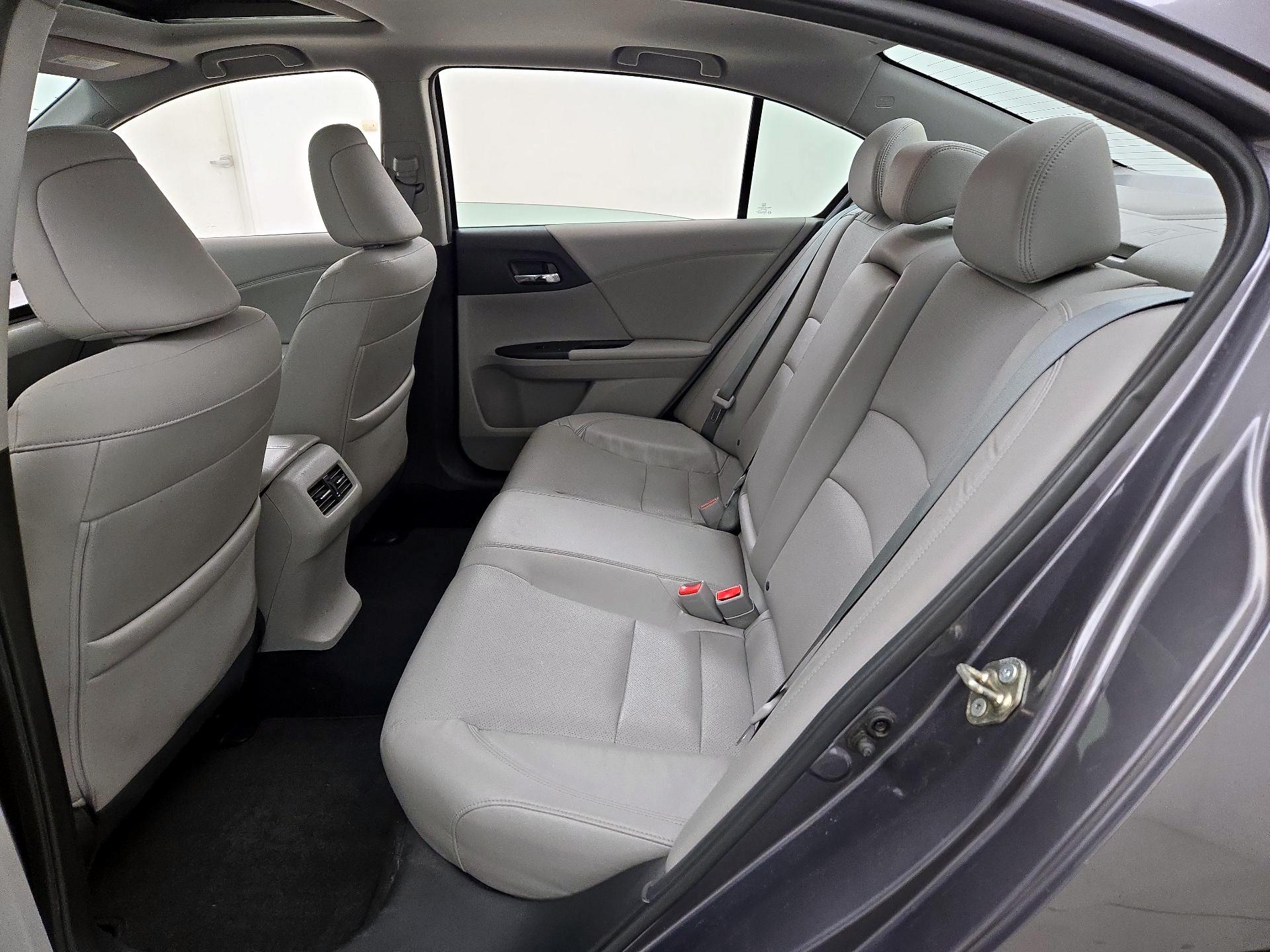 Thumbnail: 2016 Honda Accord - 18