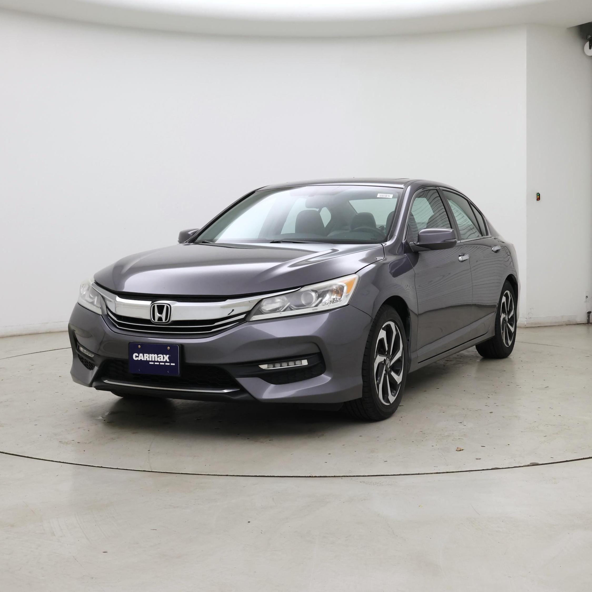 Thumbnail: 2016 Honda Accord - 4