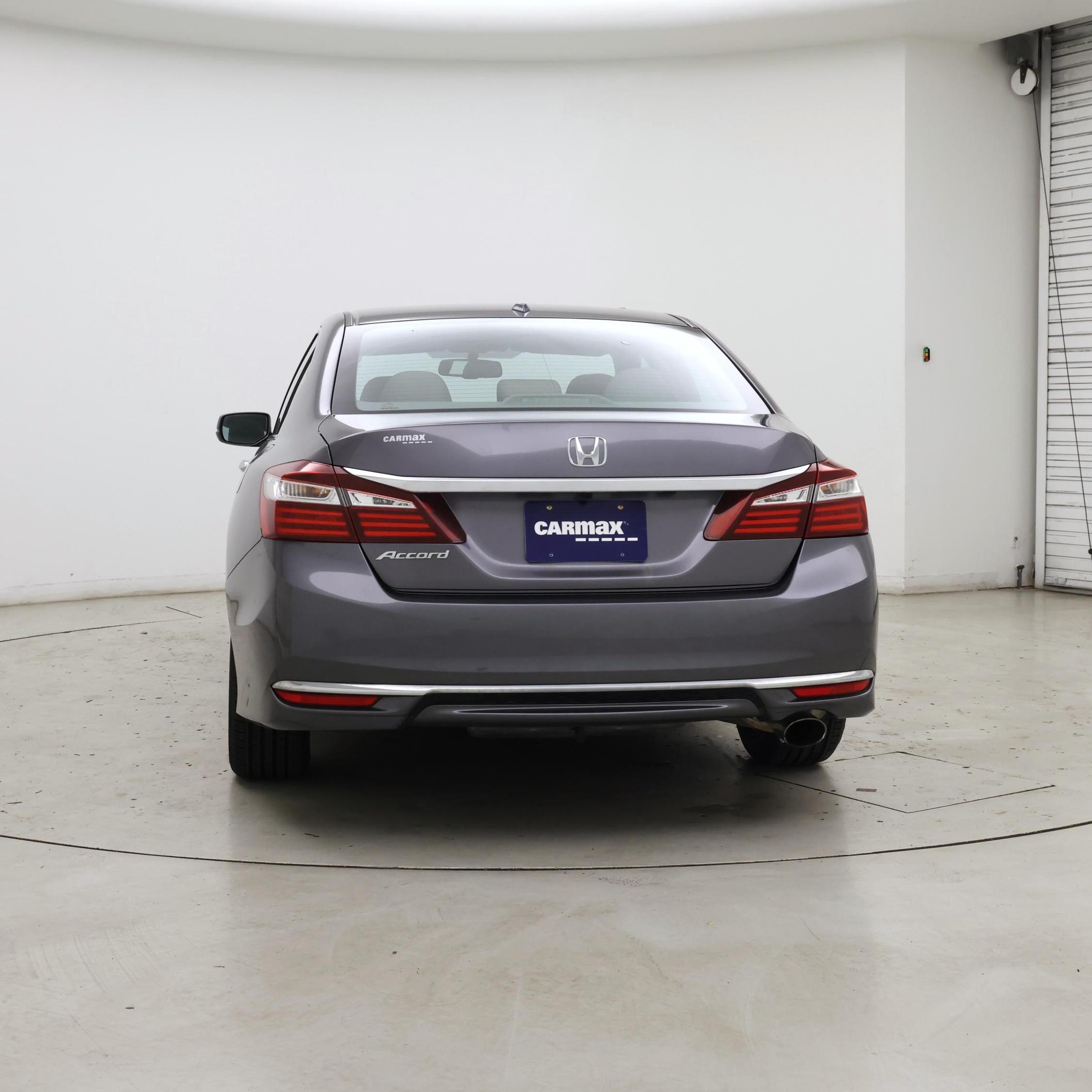 Thumbnail: 2016 Honda Accord - 6