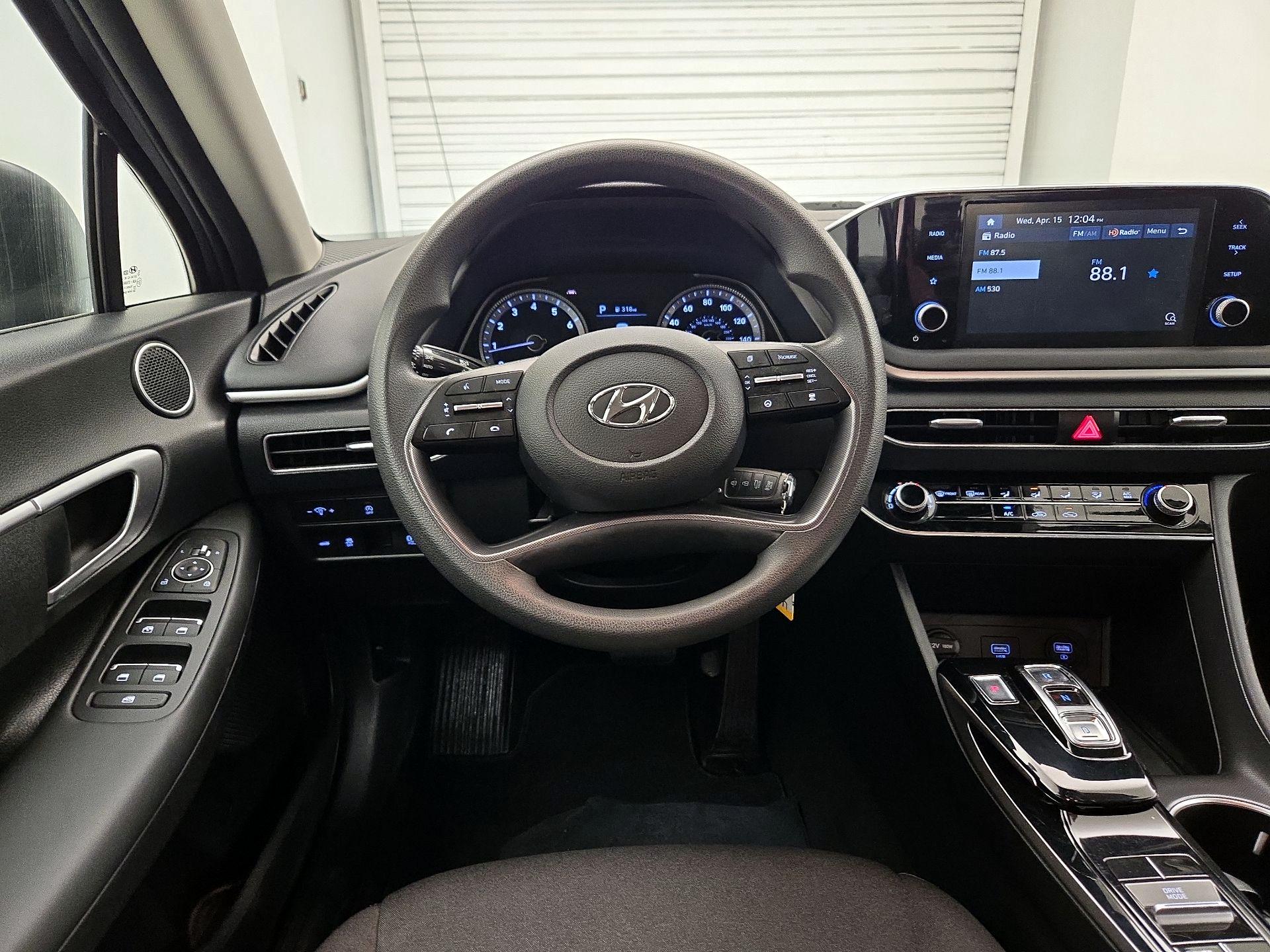 Thumbnail: 2022 Hyundai Sonata - 10