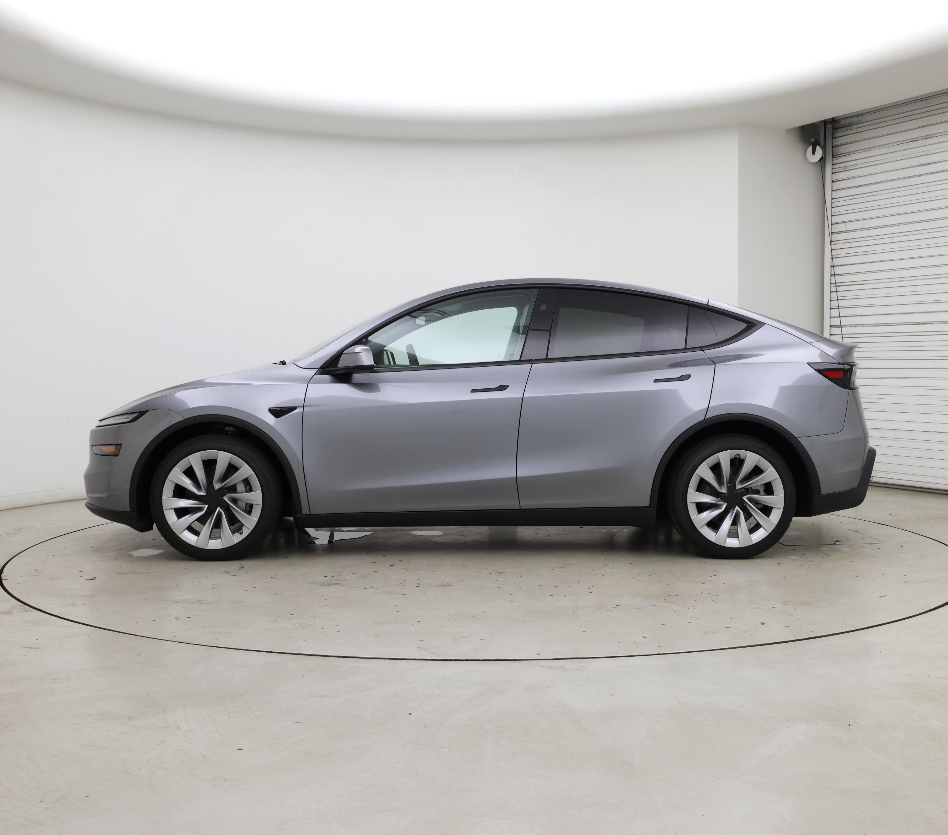 Thumbnail: 2026 Tesla Model Y - 3