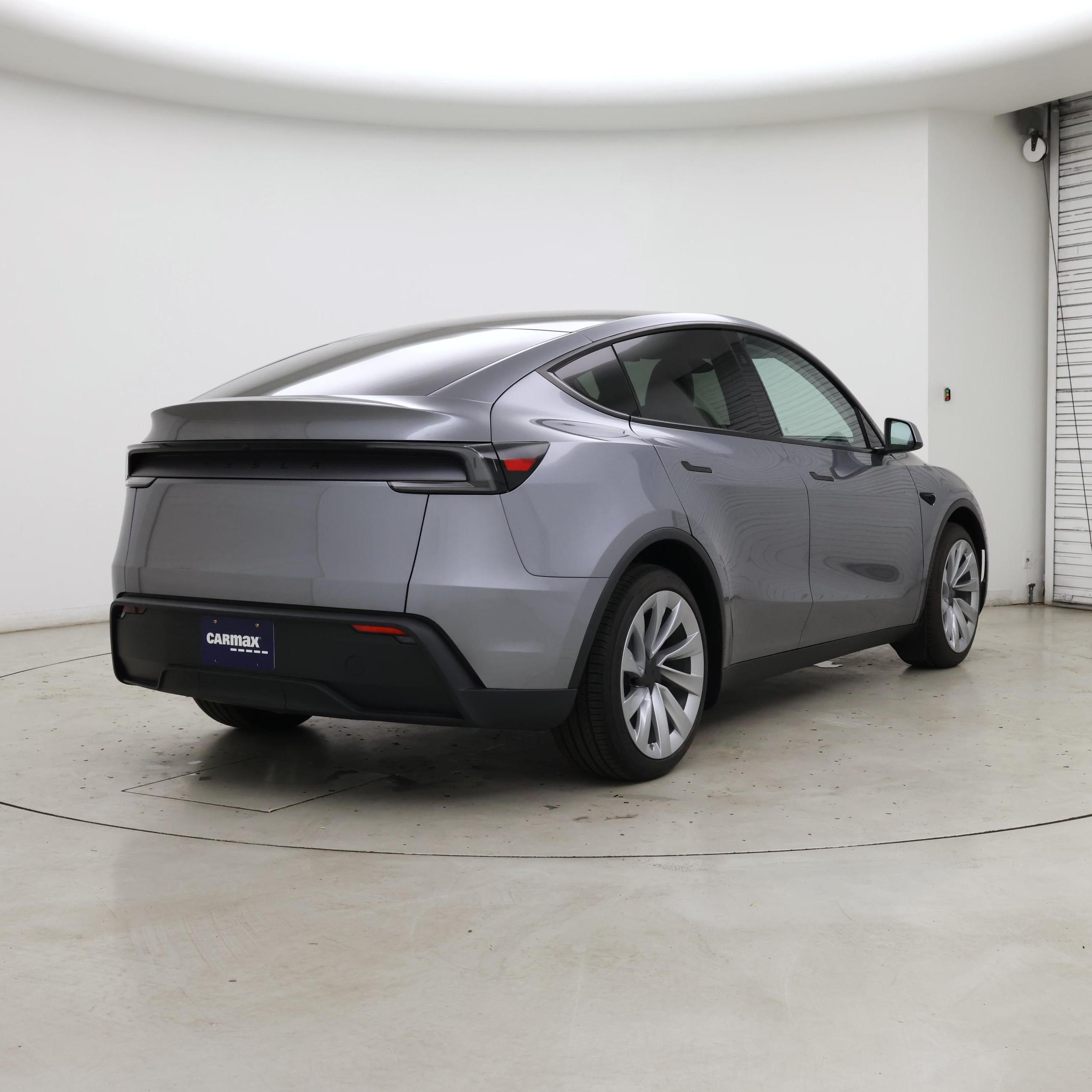 Thumbnail: 2026 Tesla Model Y - 8