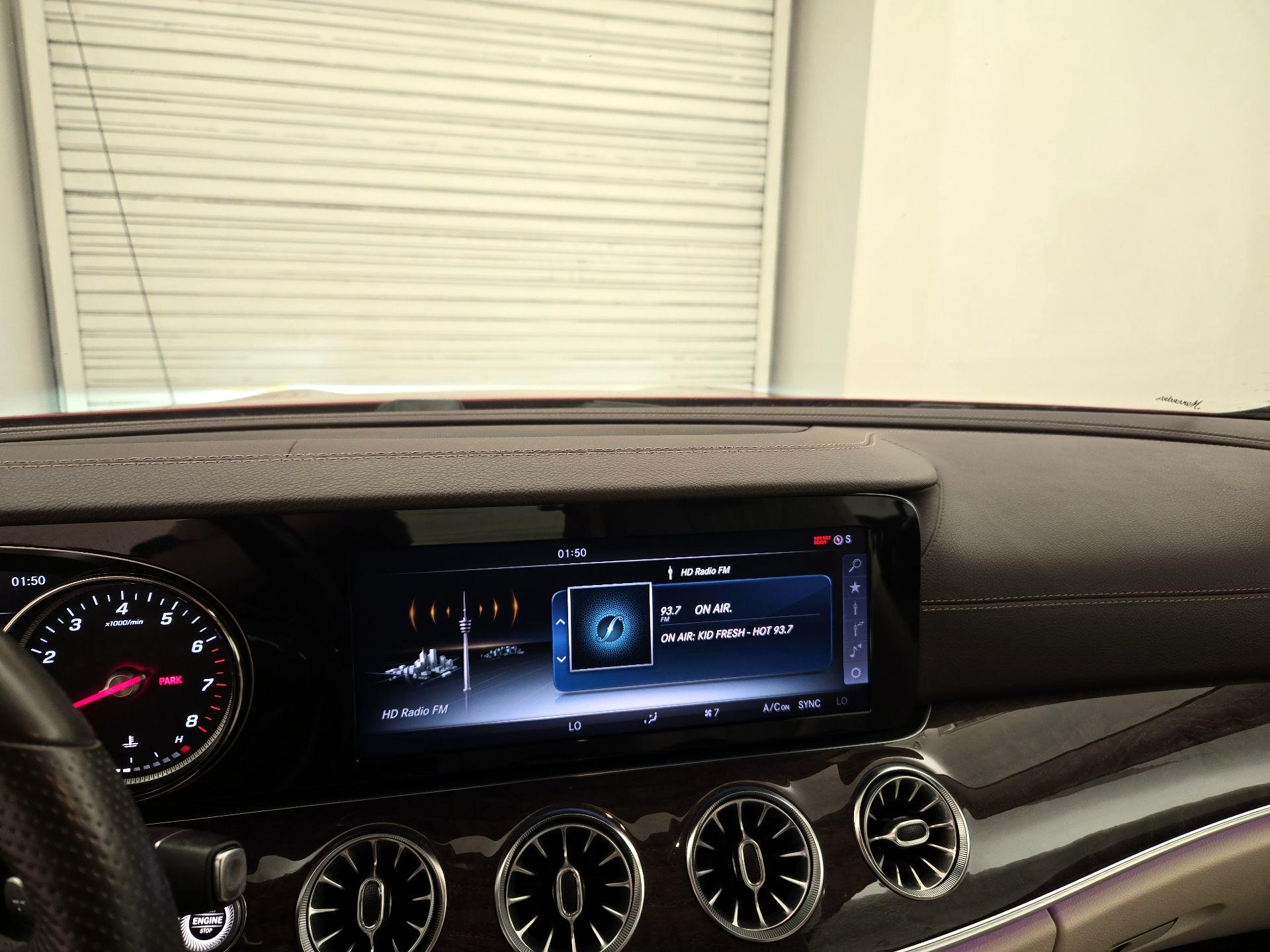 Thumbnail: 2018 Mercedes-Benz E-Class - 9